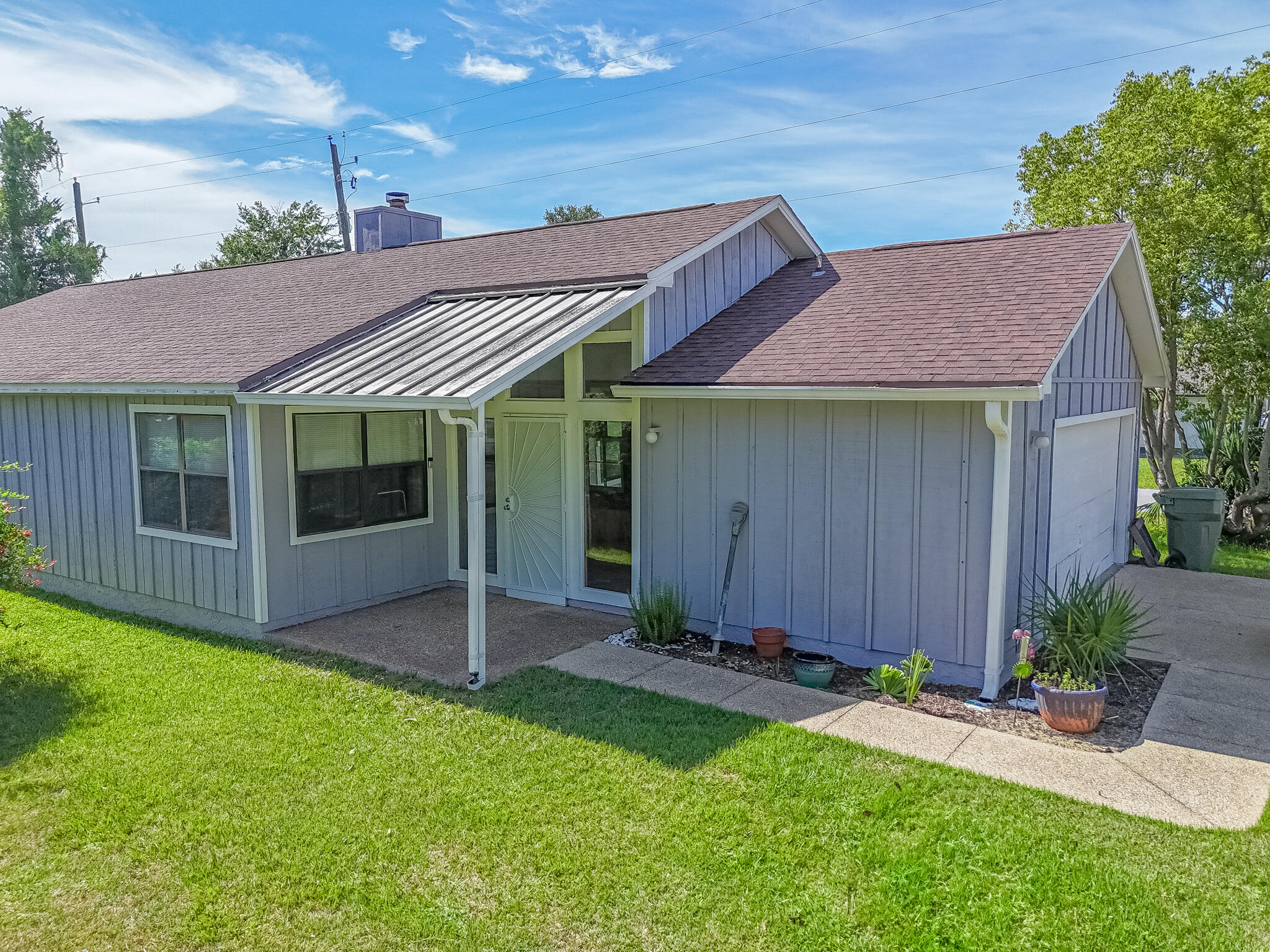 LYNN HAVEN - Residential