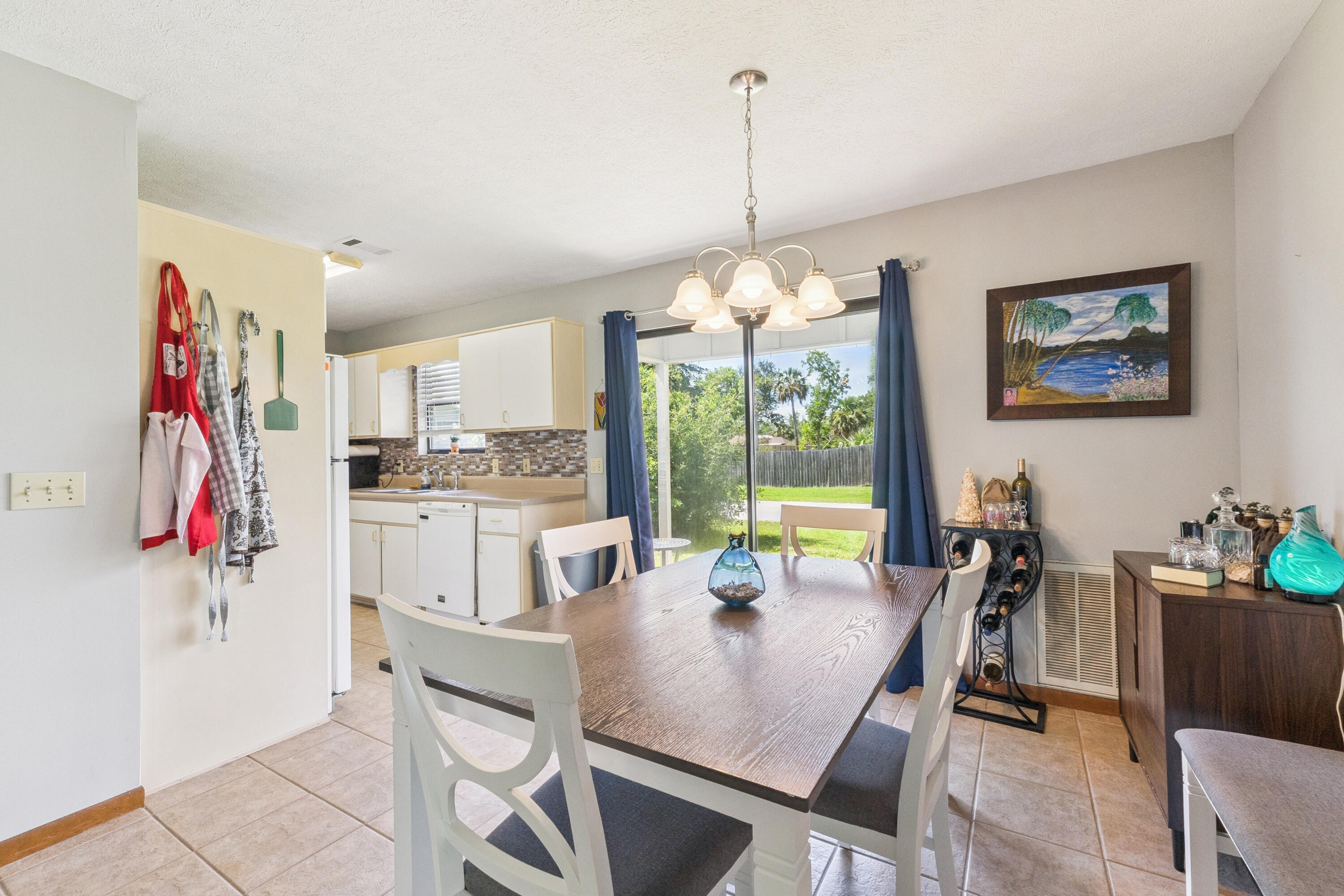 LYNN HAVEN - Residential