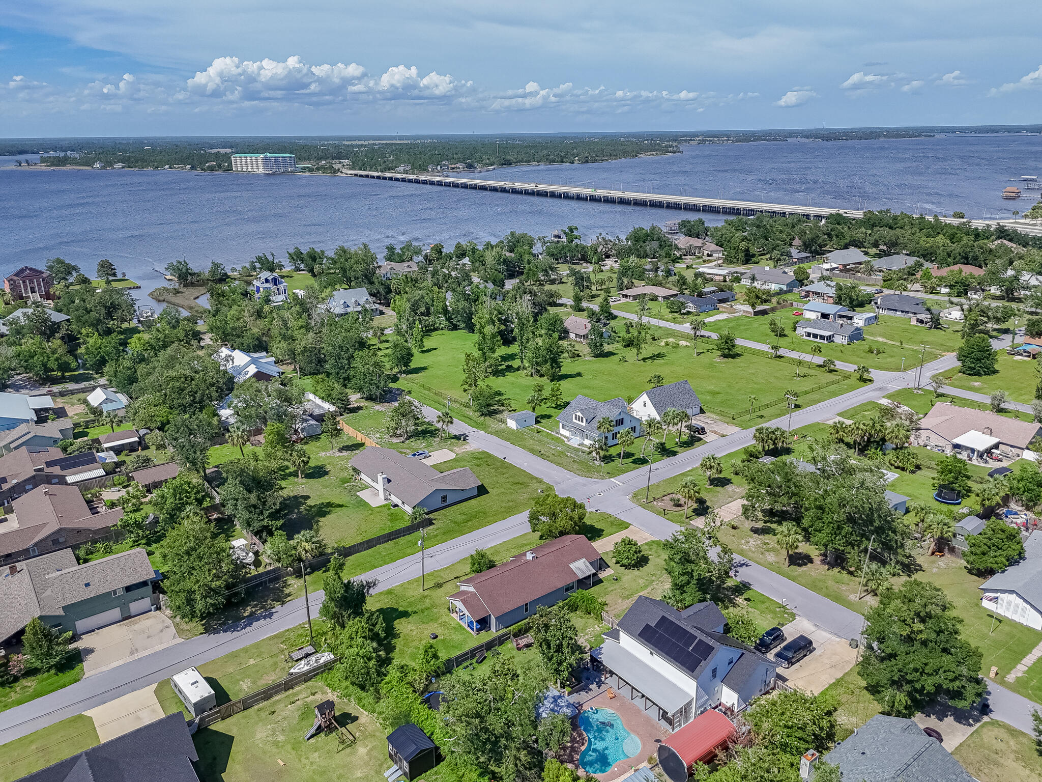 LYNN HAVEN - Residential