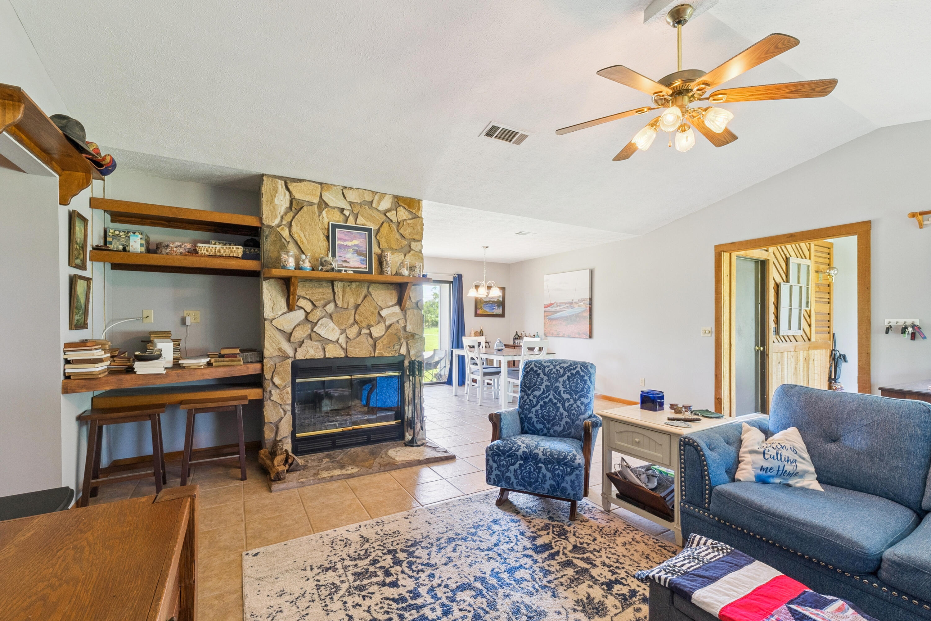 LYNN HAVEN - Residential