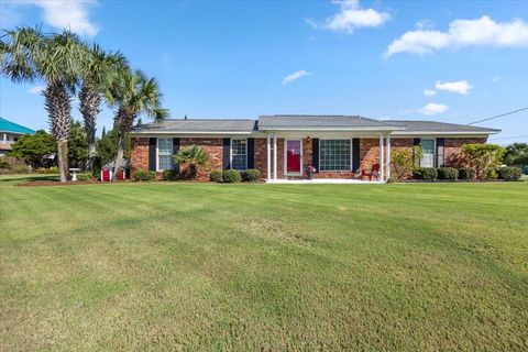 Photo of 547 Dorado Avenue, Fort Walton Beach, FL 32548 (MLS # 982442)