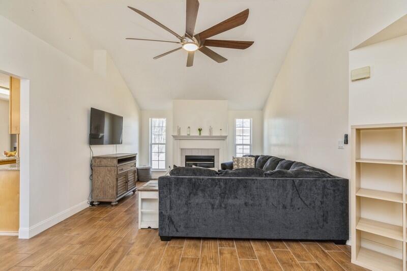 RIVERCHASE S/D PH 2 - Residential