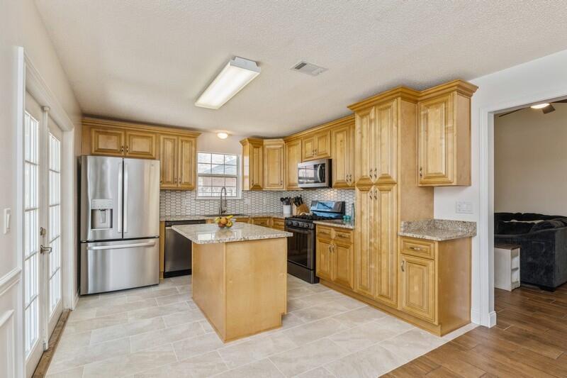 RIVERCHASE S/D PH 2 - Residential