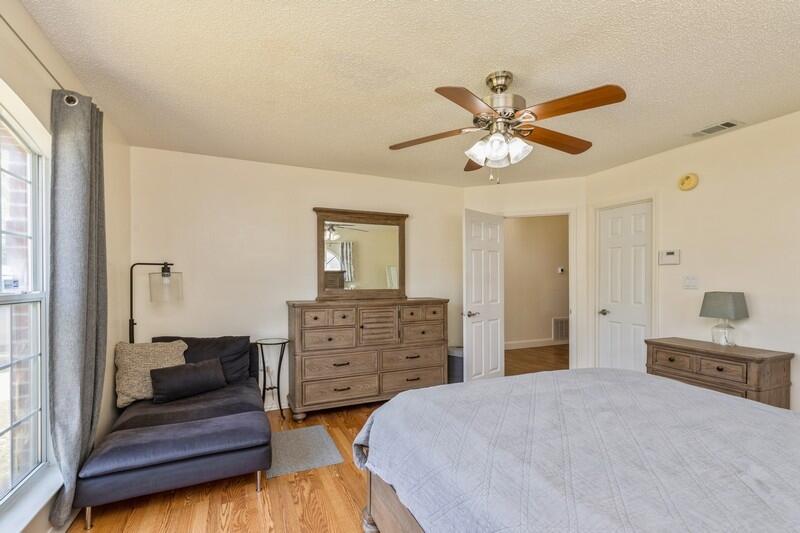 RIVERCHASE S/D PH 2 - Residential