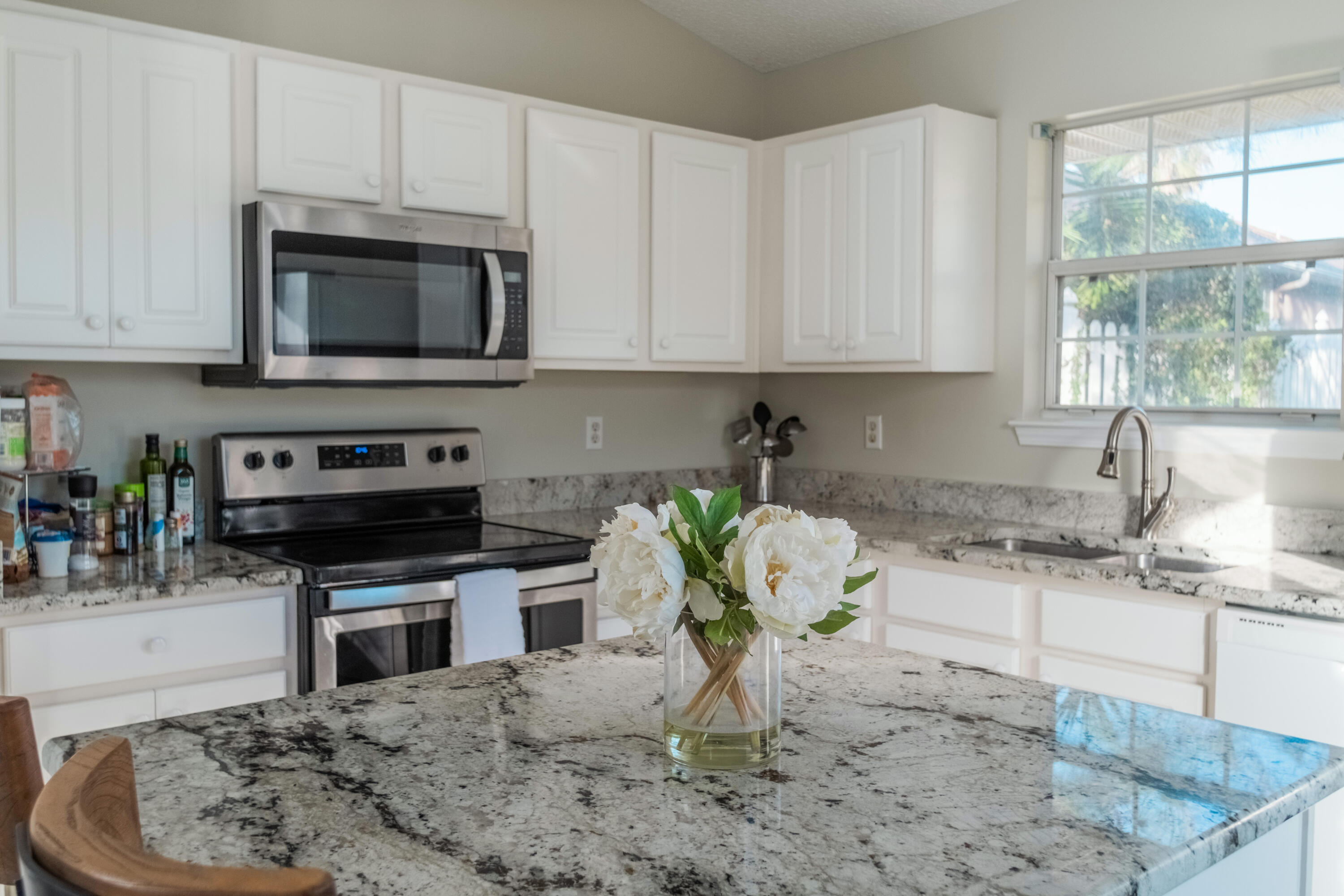 BAYSIDE PH 1 - Residential