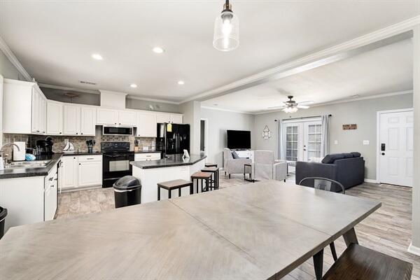 UNRECORDED SUBDIVISION - Residential