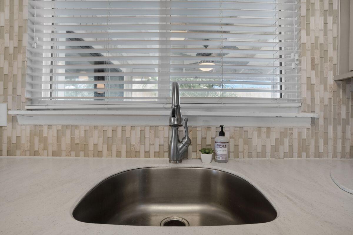 SEASCAPE CONDO TENNIS VILLAGE - Residential