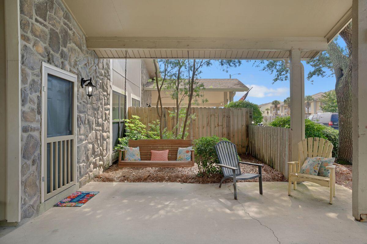 SEASCAPE CONDO TENNIS VILLAGE - Residential