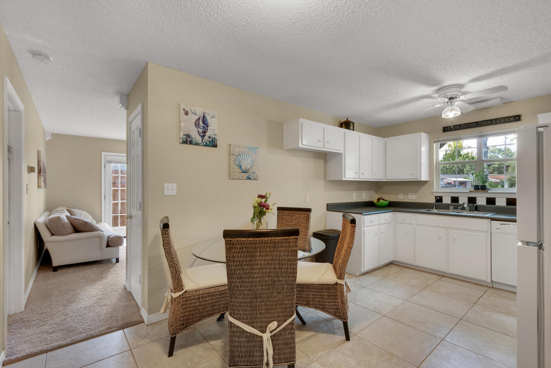 HELMS & ALLEN - Residential