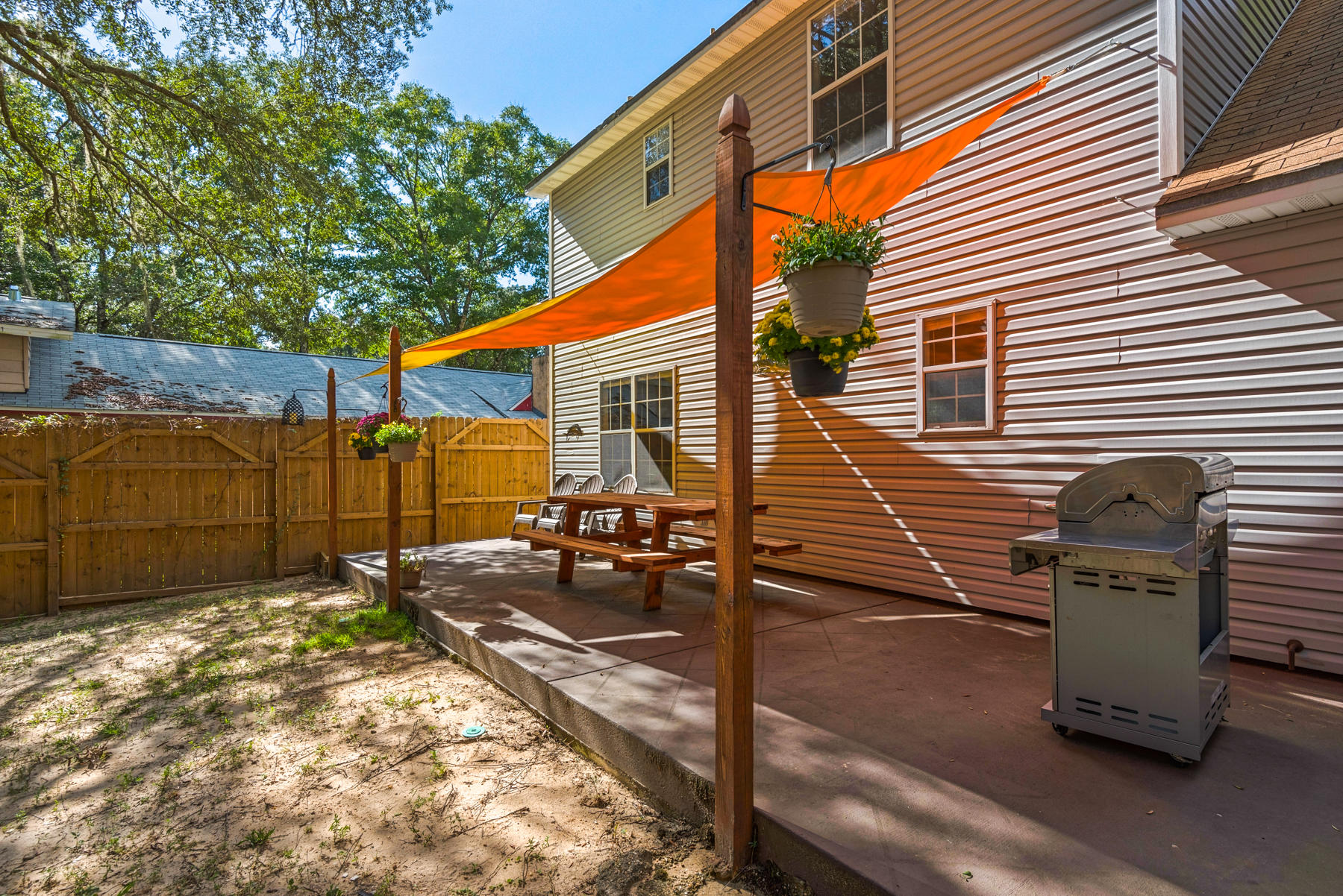 HELMS & ALLEN - Residential