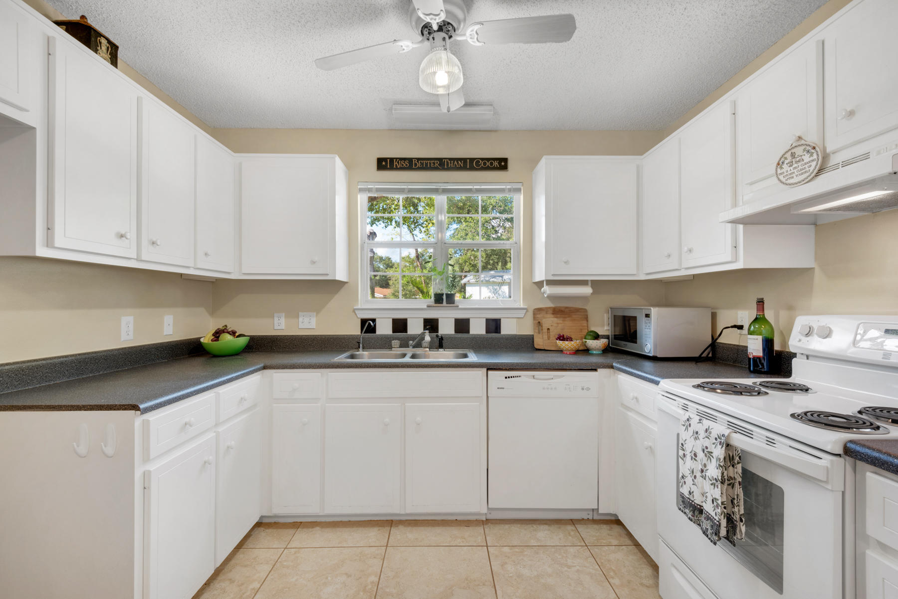 HELMS & ALLEN - Residential