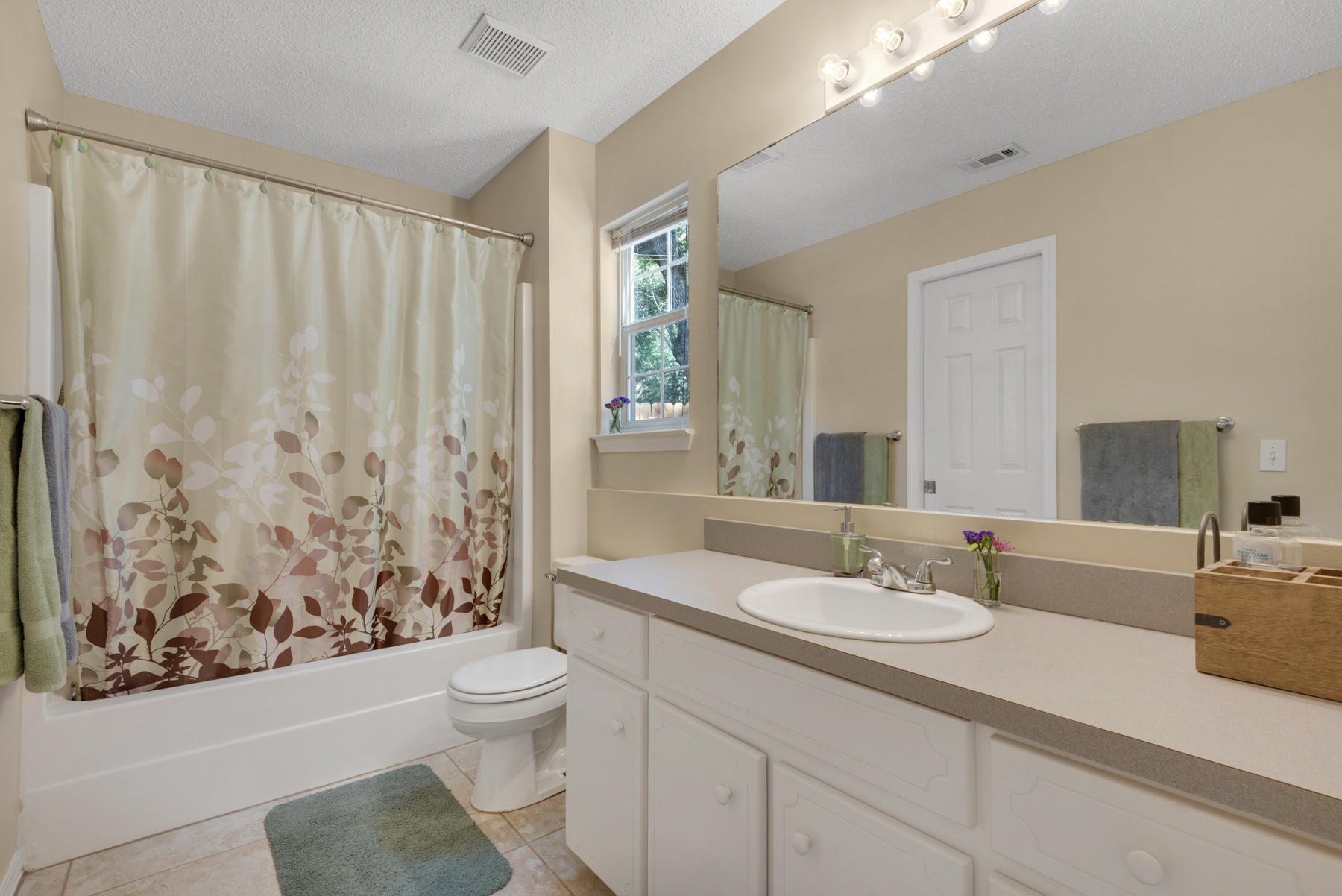 HELMS & ALLEN - Residential