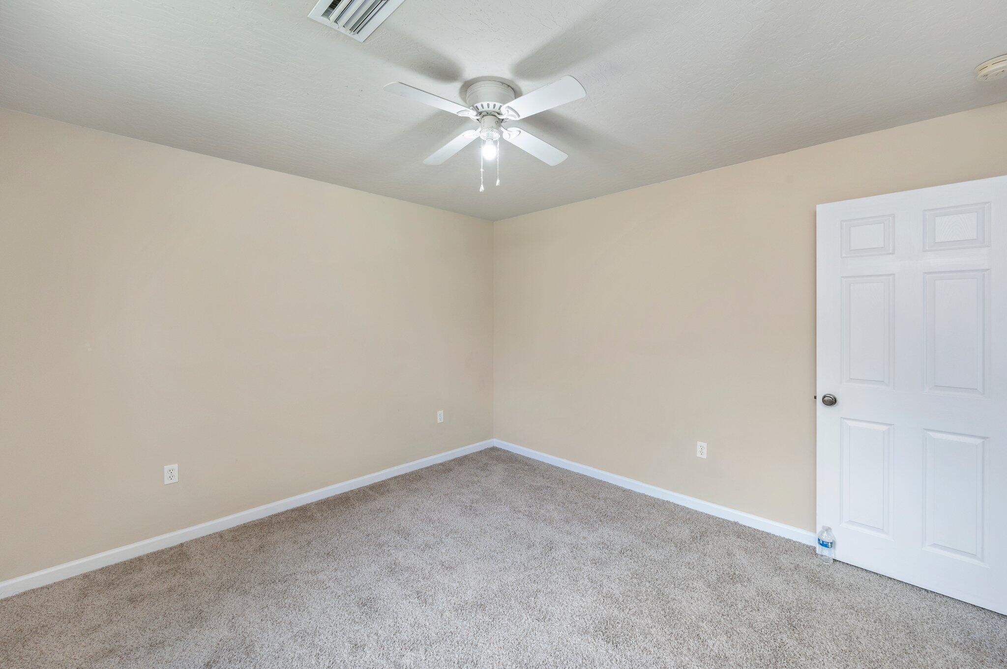 LEE FARMS PH II - Residential Lease