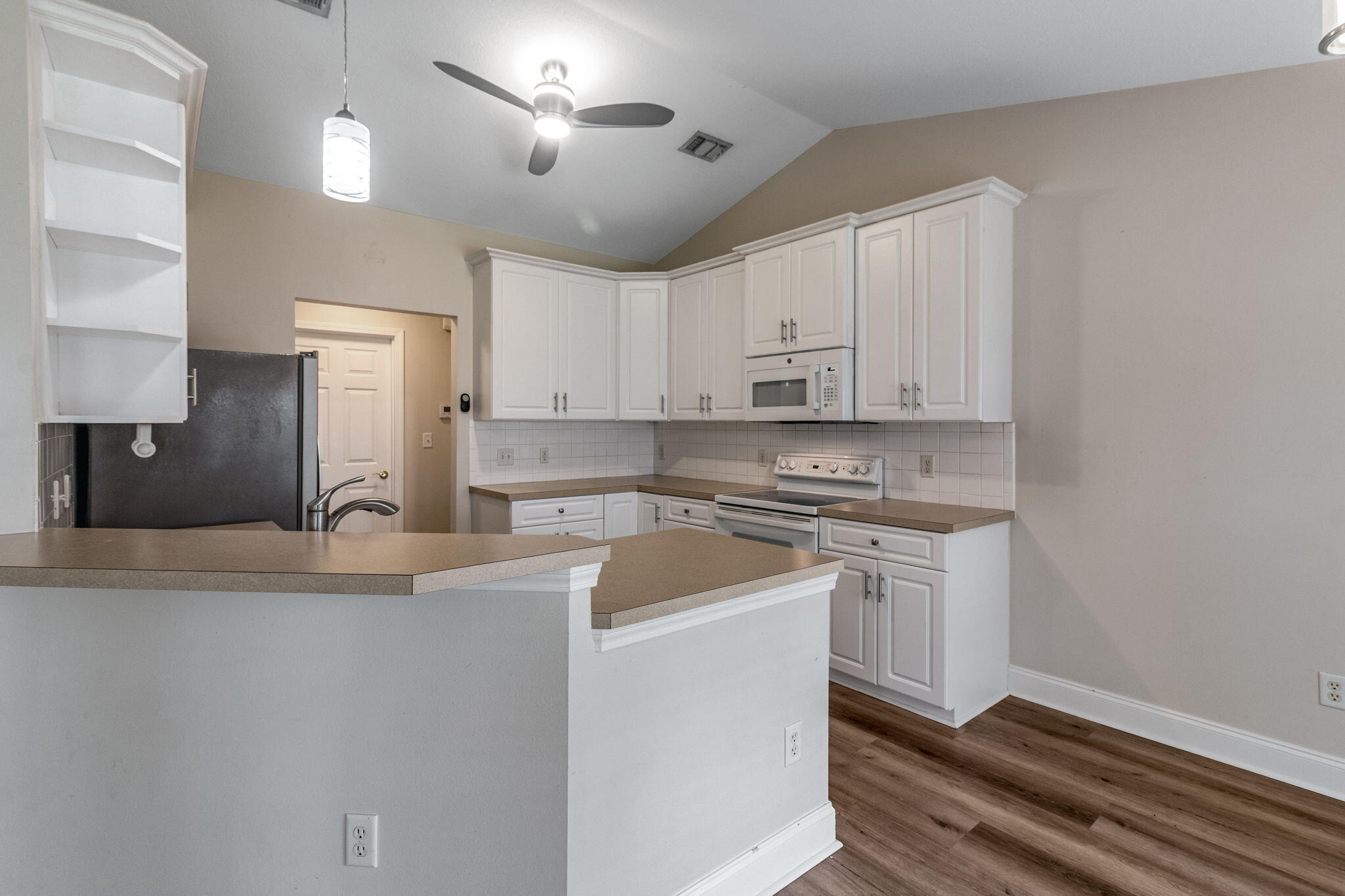 INDIAN LAKE PH 1 - Residential Lease