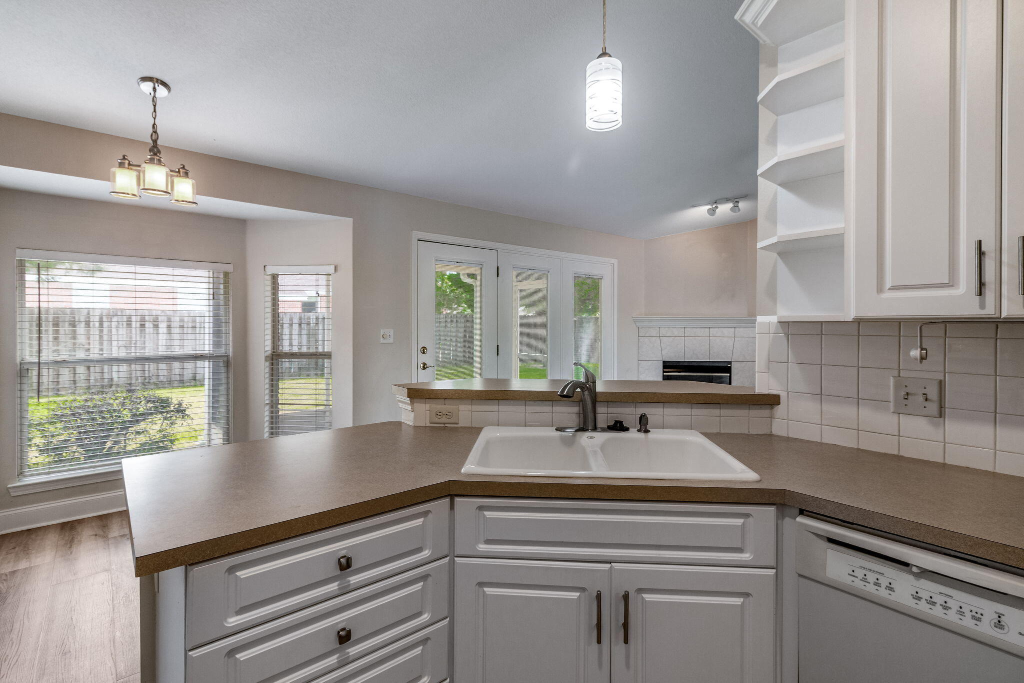INDIAN LAKE PH 1 - Residential Lease