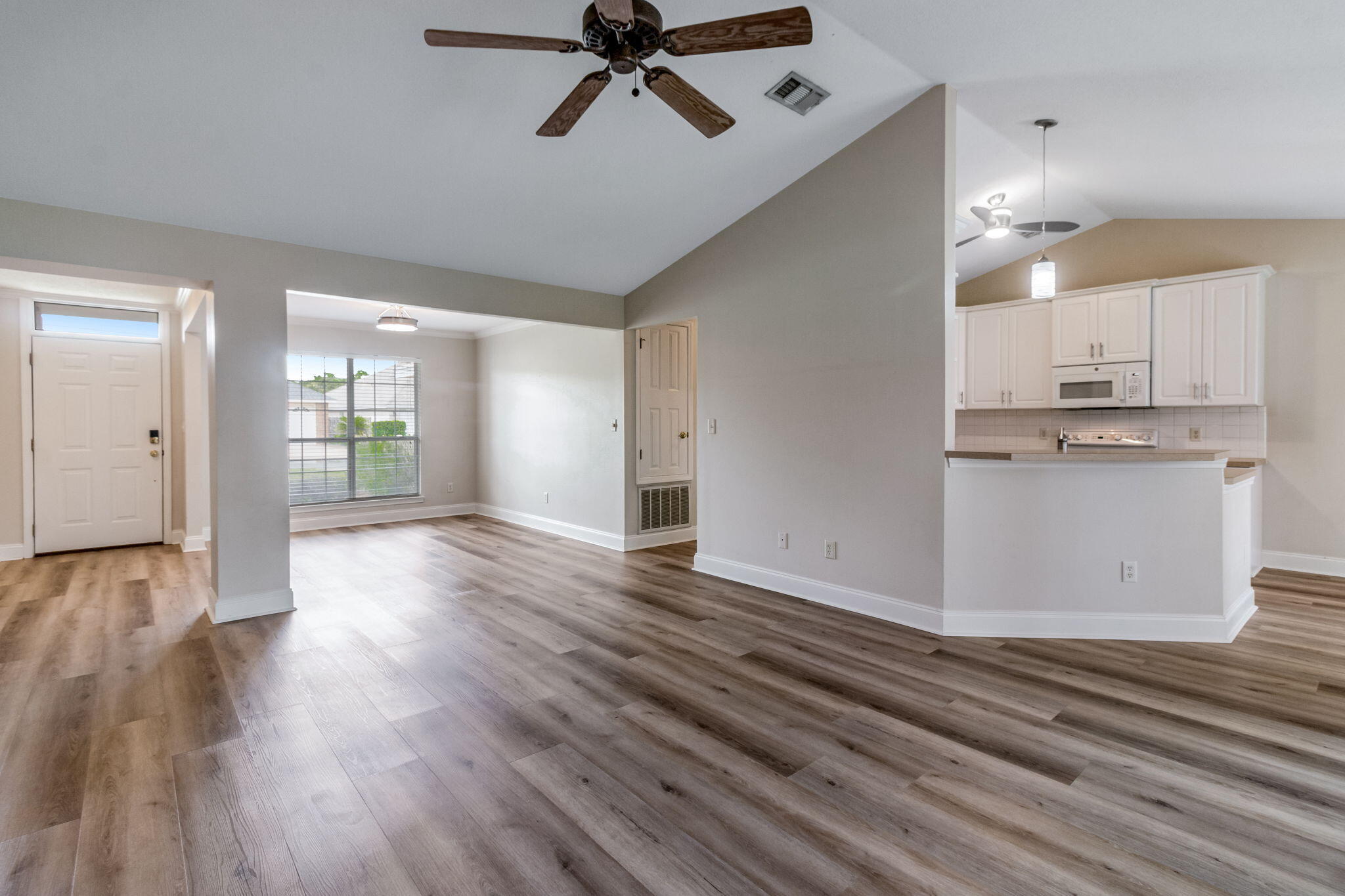 INDIAN LAKE PH 1 - Residential Lease