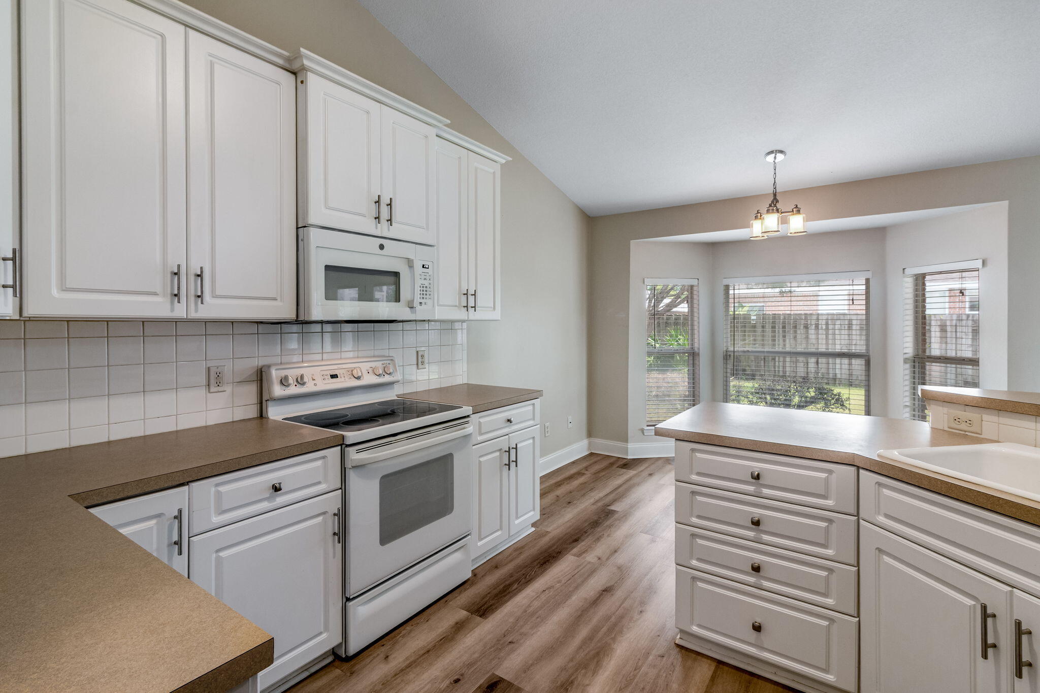INDIAN LAKE PH 1 - Residential Lease