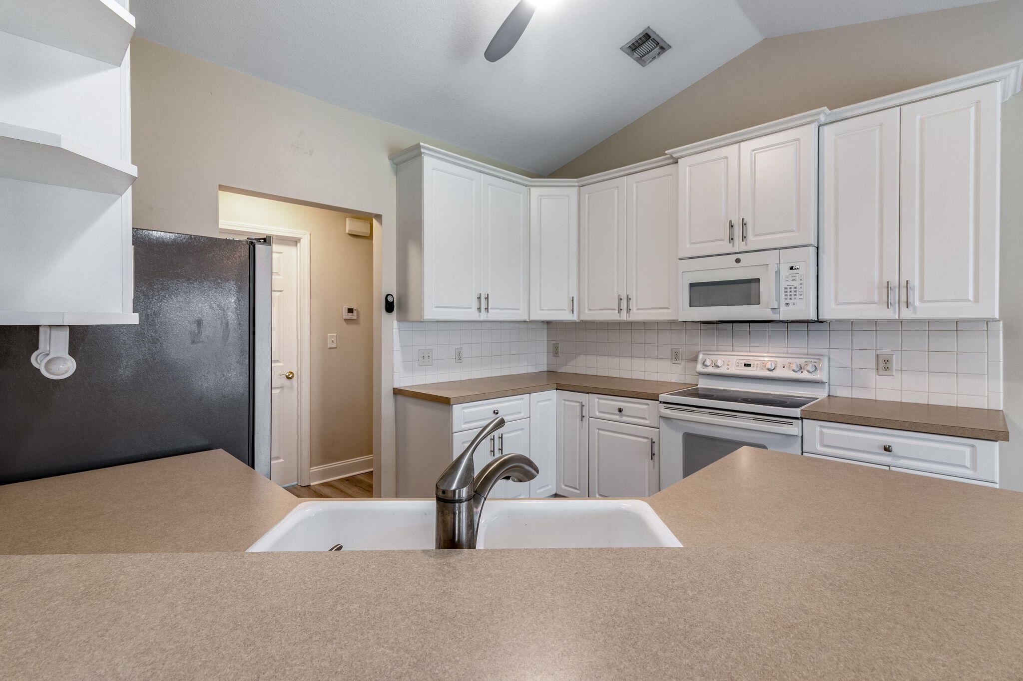 INDIAN LAKE PH 1 - Residential Lease