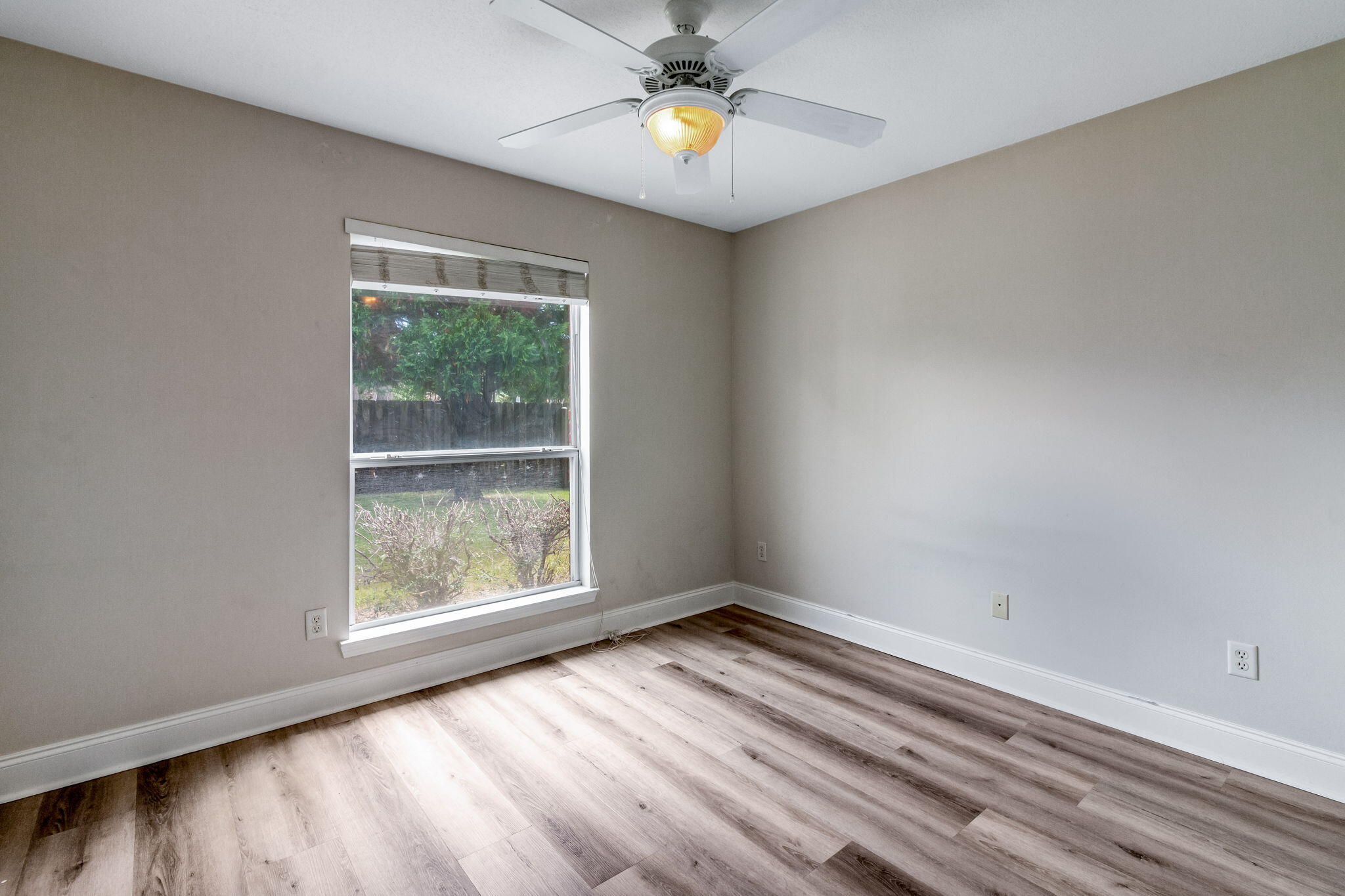 INDIAN LAKE PH 1 - Residential Lease