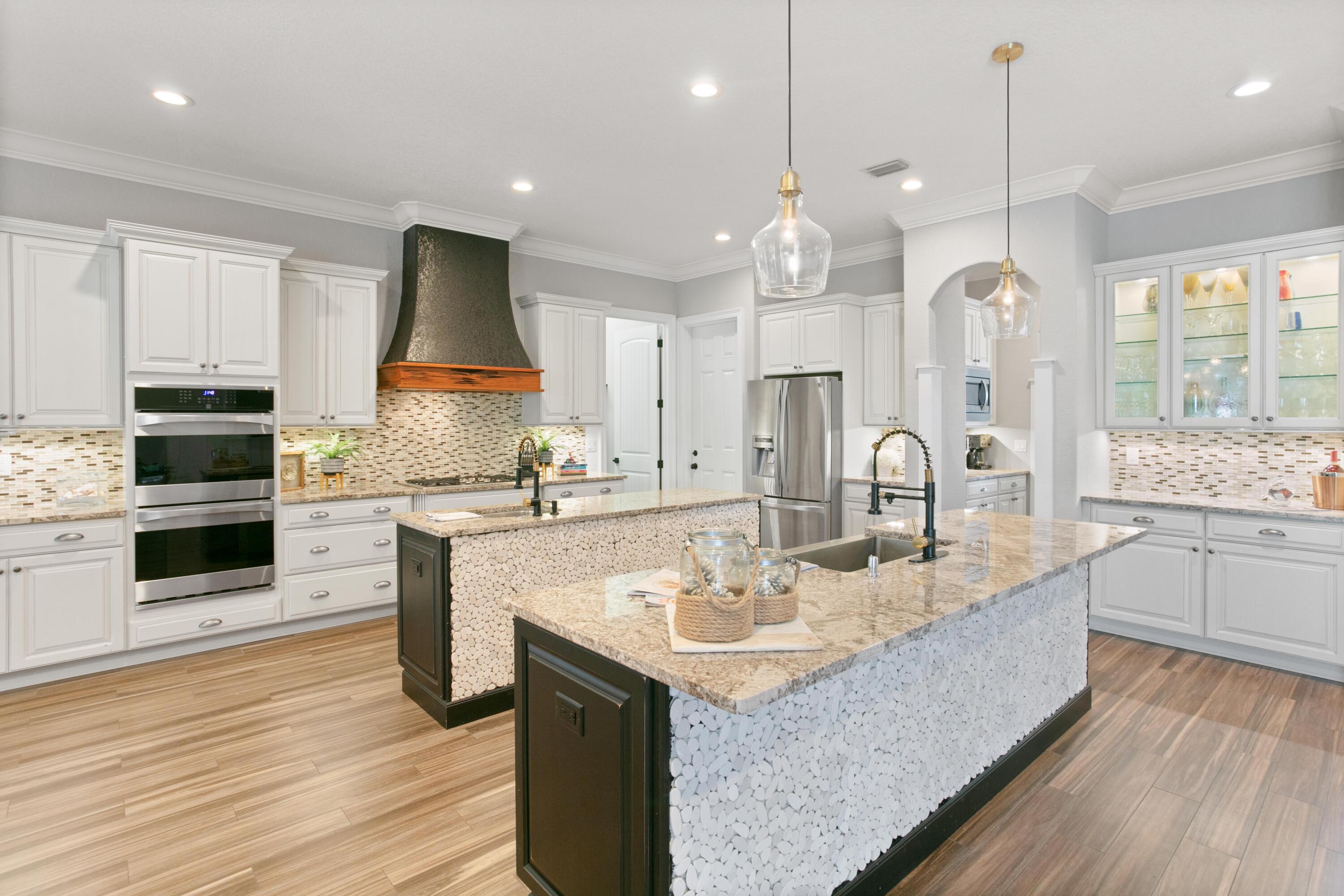 EMERALD BAY PH 1-B - Residential