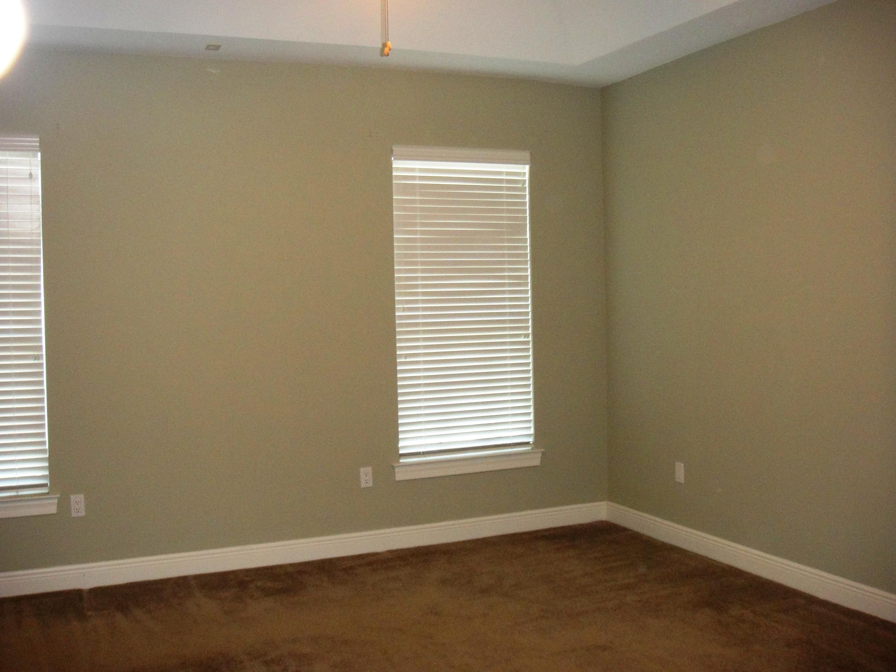 DIAMOND LAKES - Residential Lease