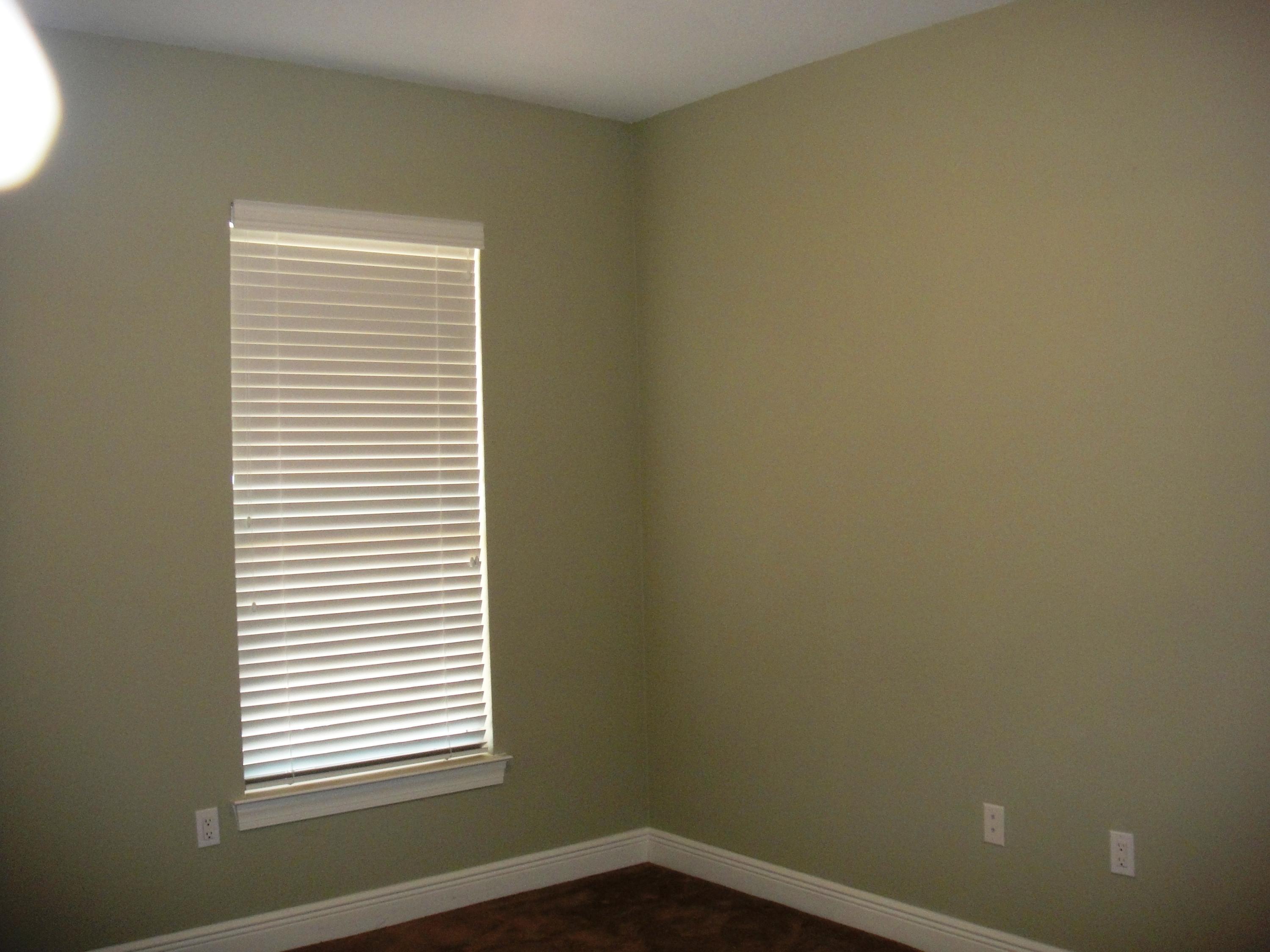 DIAMOND LAKES - Residential Lease