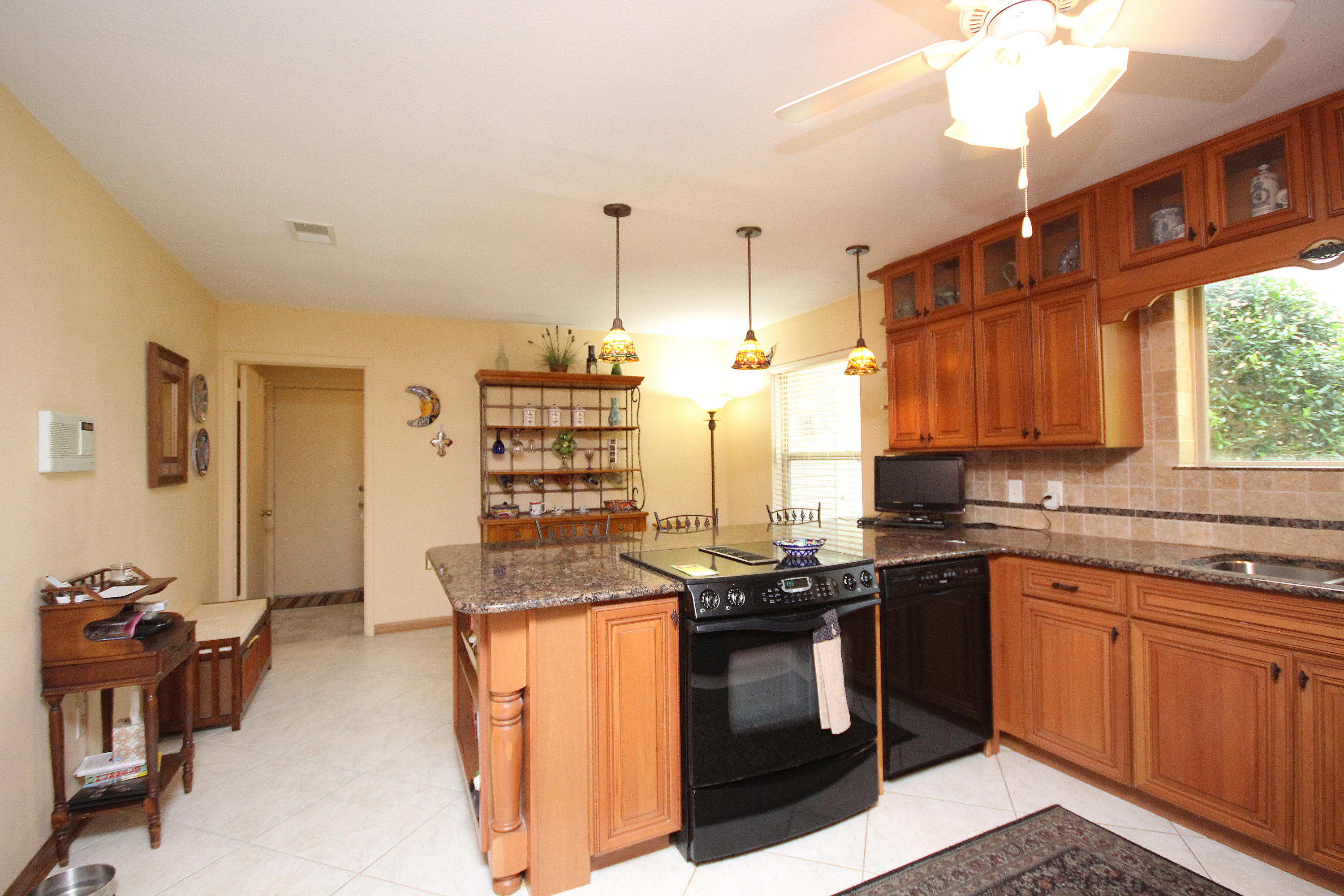 ST ANDREWS SOUTH BLUEWATER BAY 1 - Residential