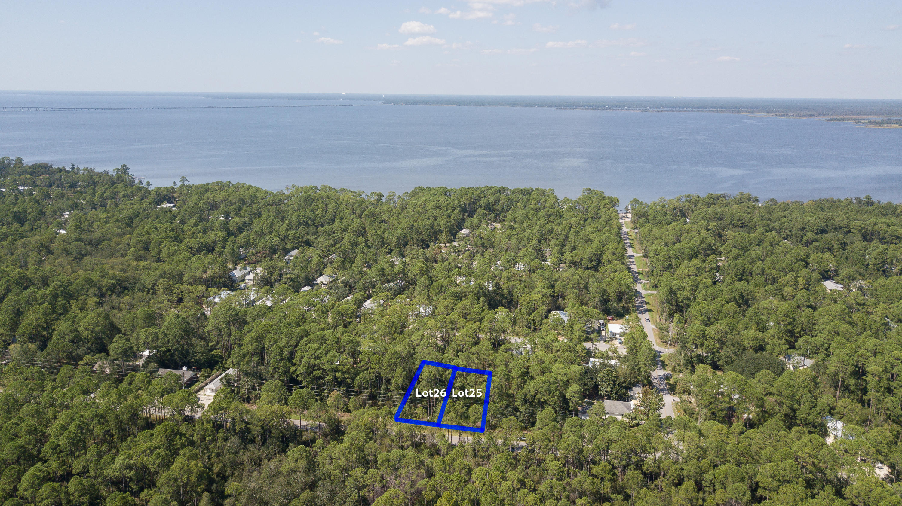 MAGNOLIA BEACH - Land