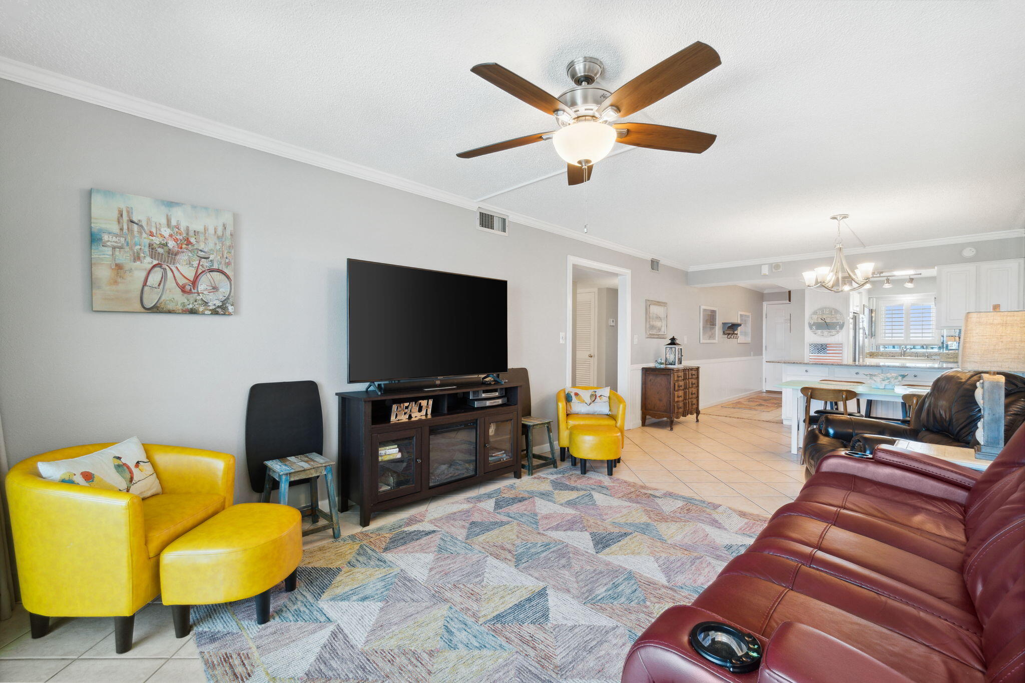 REGENCY TOWERS - Residential