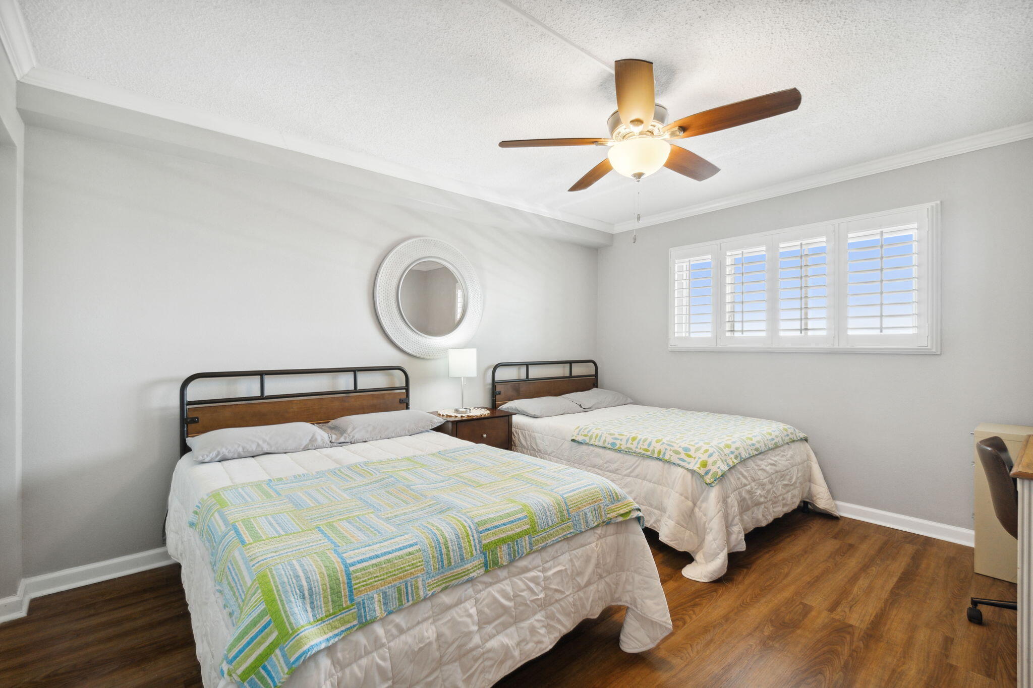 REGENCY TOWERS - Residential