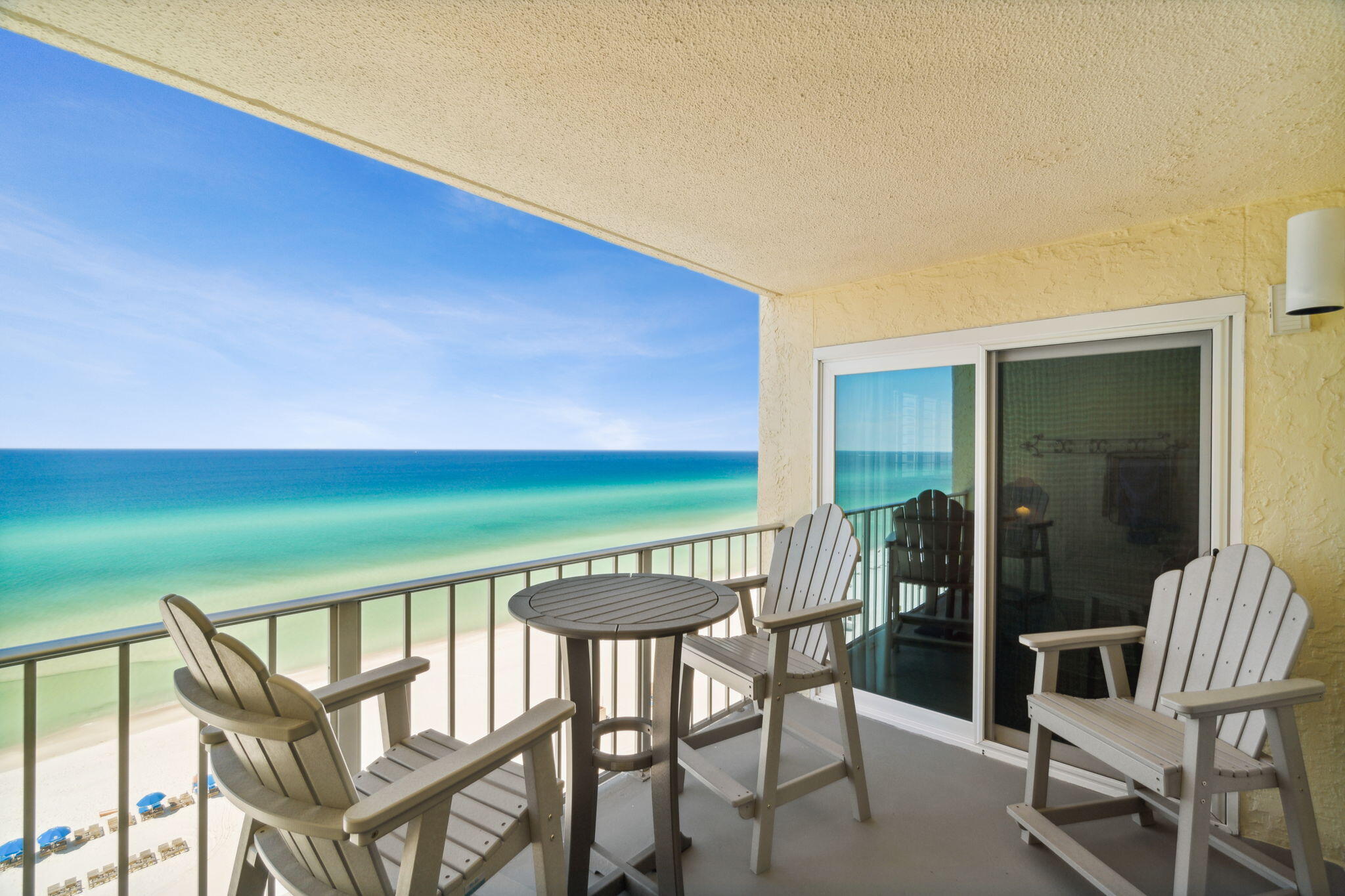 REGENCY TOWERS - Residential