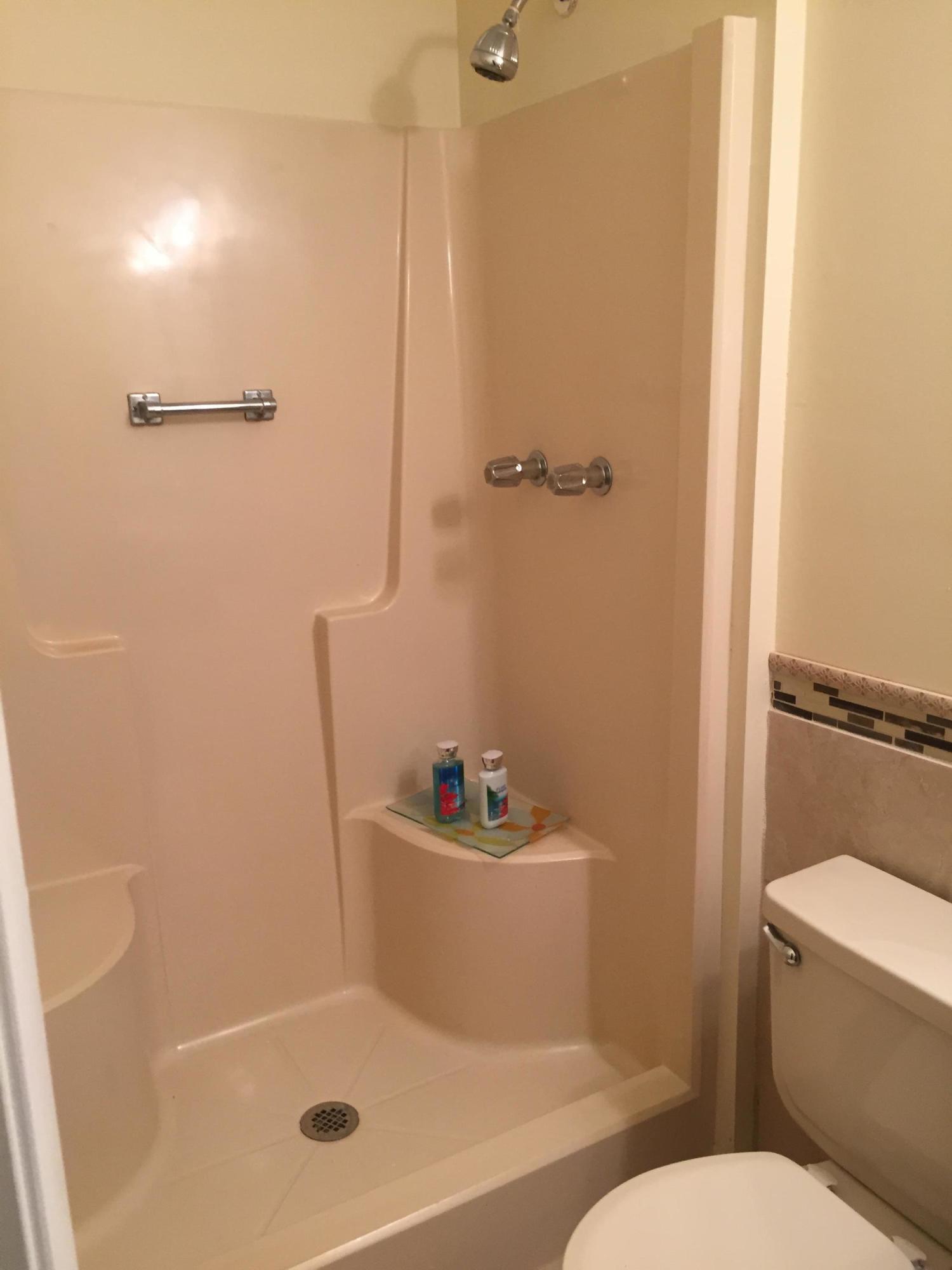 REGENCY PARK - Residential