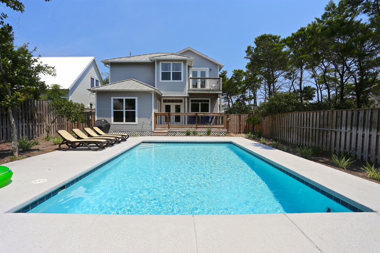 CRYSTAL BEACH - Residential