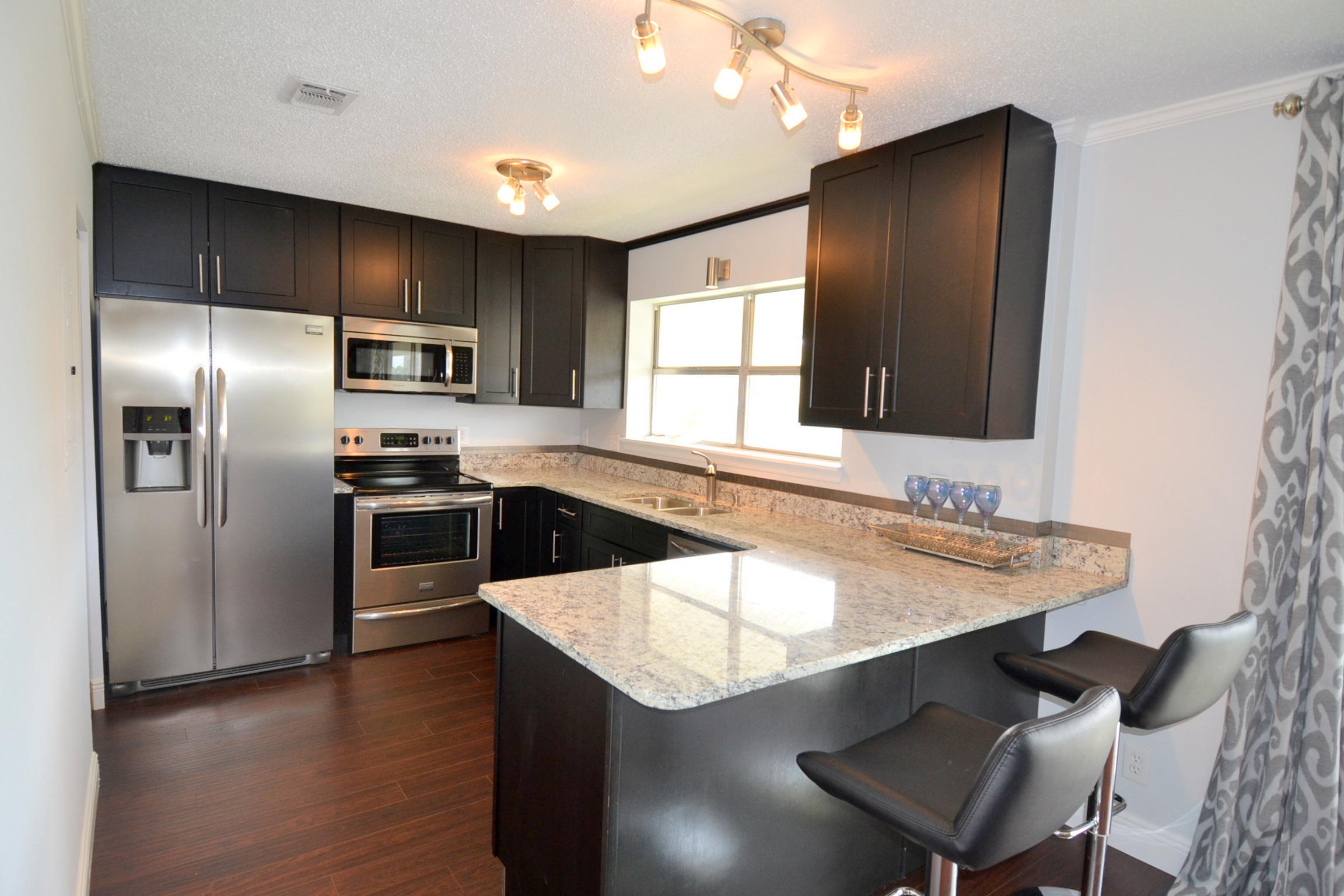 ISLAND GARDENS CONDO - Residential