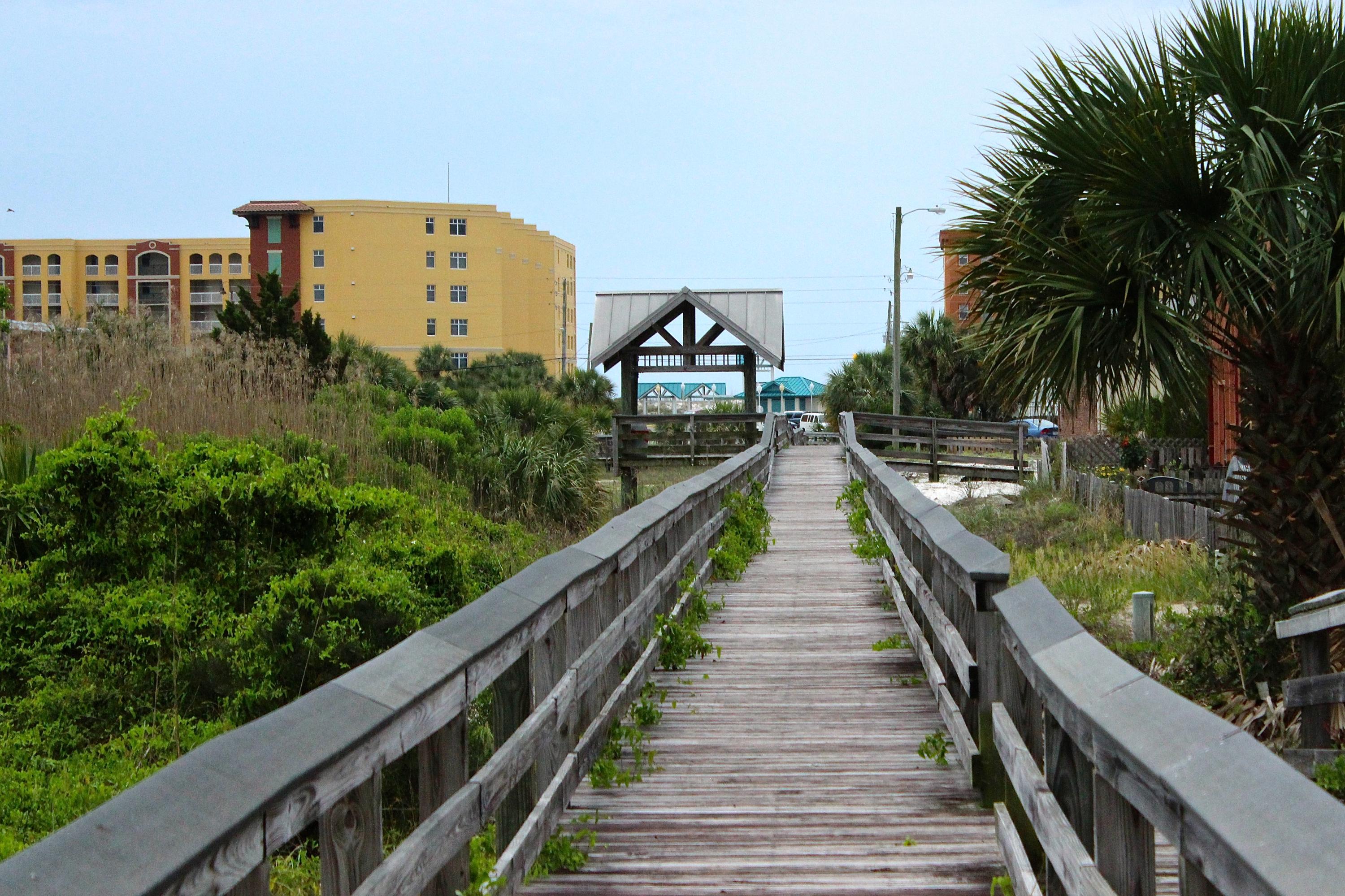 ISLAND GARDENS CONDO - Residential