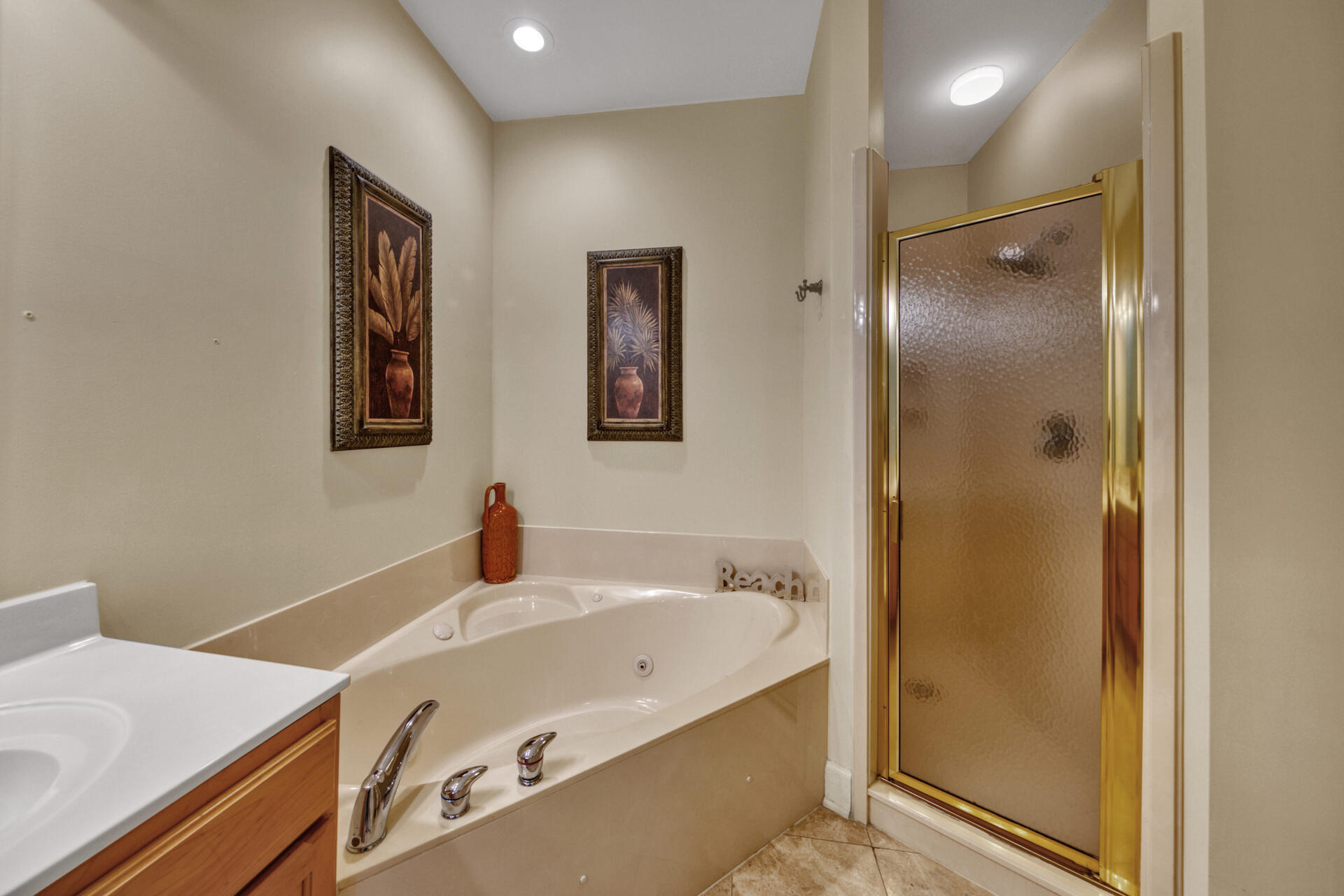 VILLAGE OF SOUTH WALTON BEACH THE - Residential