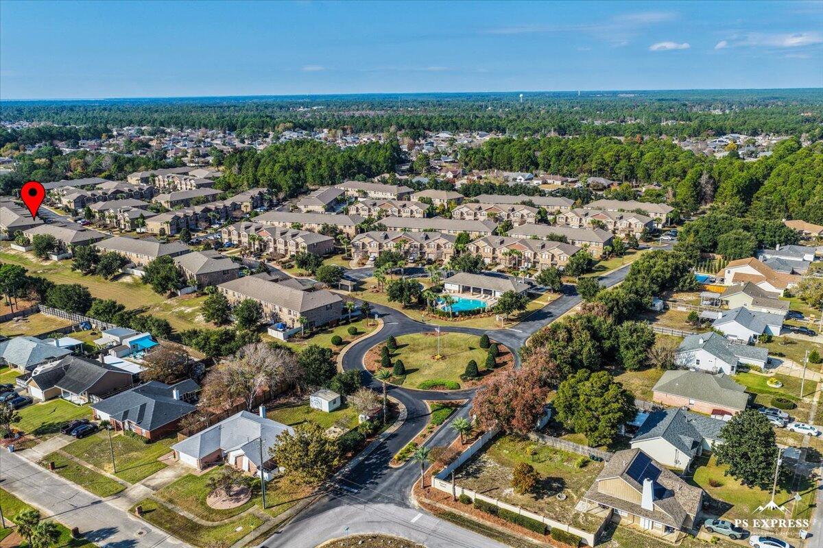 RESERVE POINTE - Residential