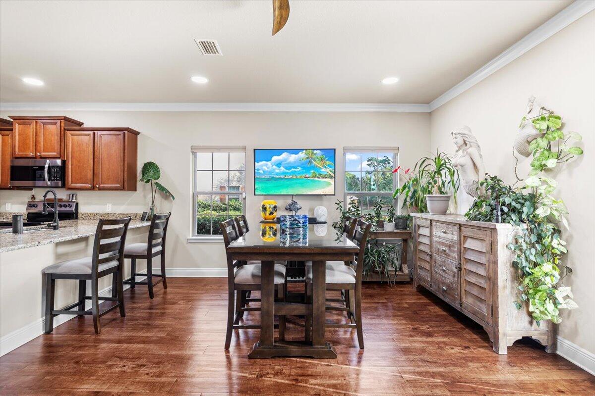 RESERVE POINTE - Residential