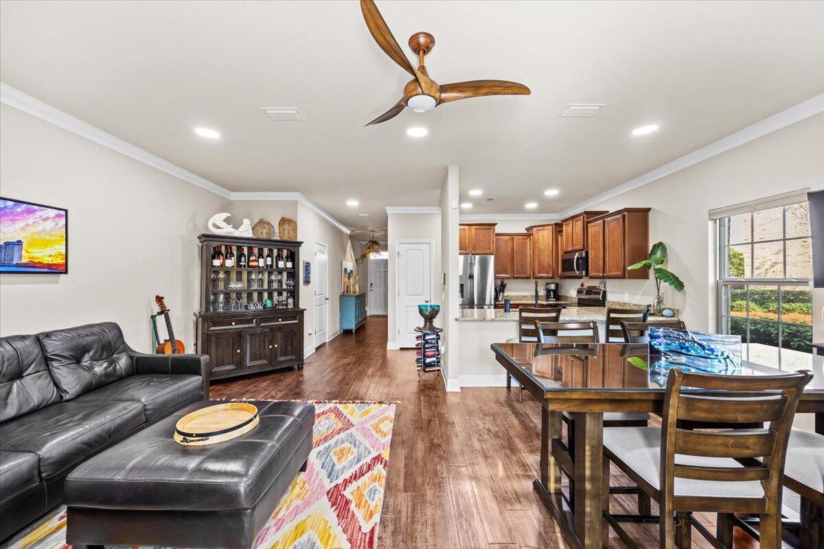 RESERVE POINTE - Residential