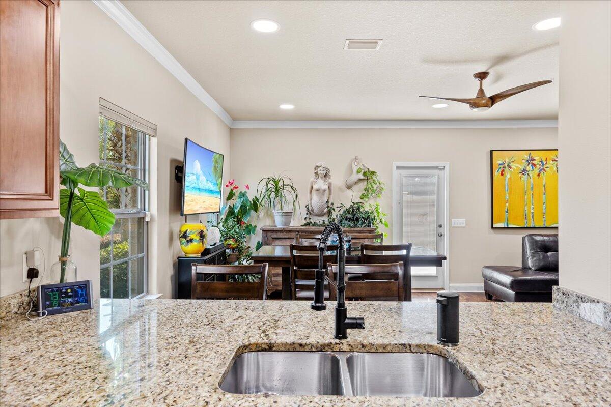 RESERVE POINTE - Residential