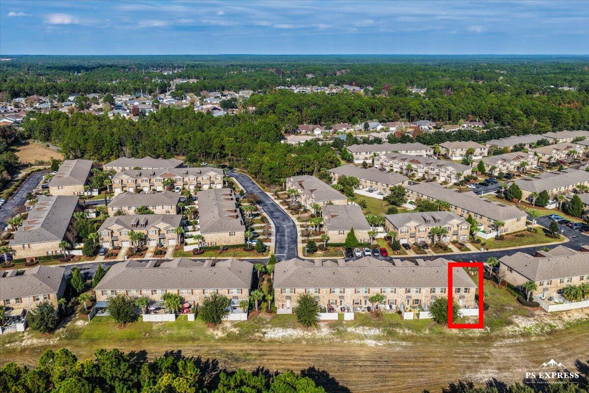 RESERVE POINTE - Residential