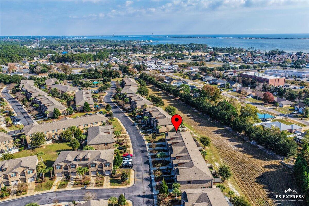 RESERVE POINTE - Residential