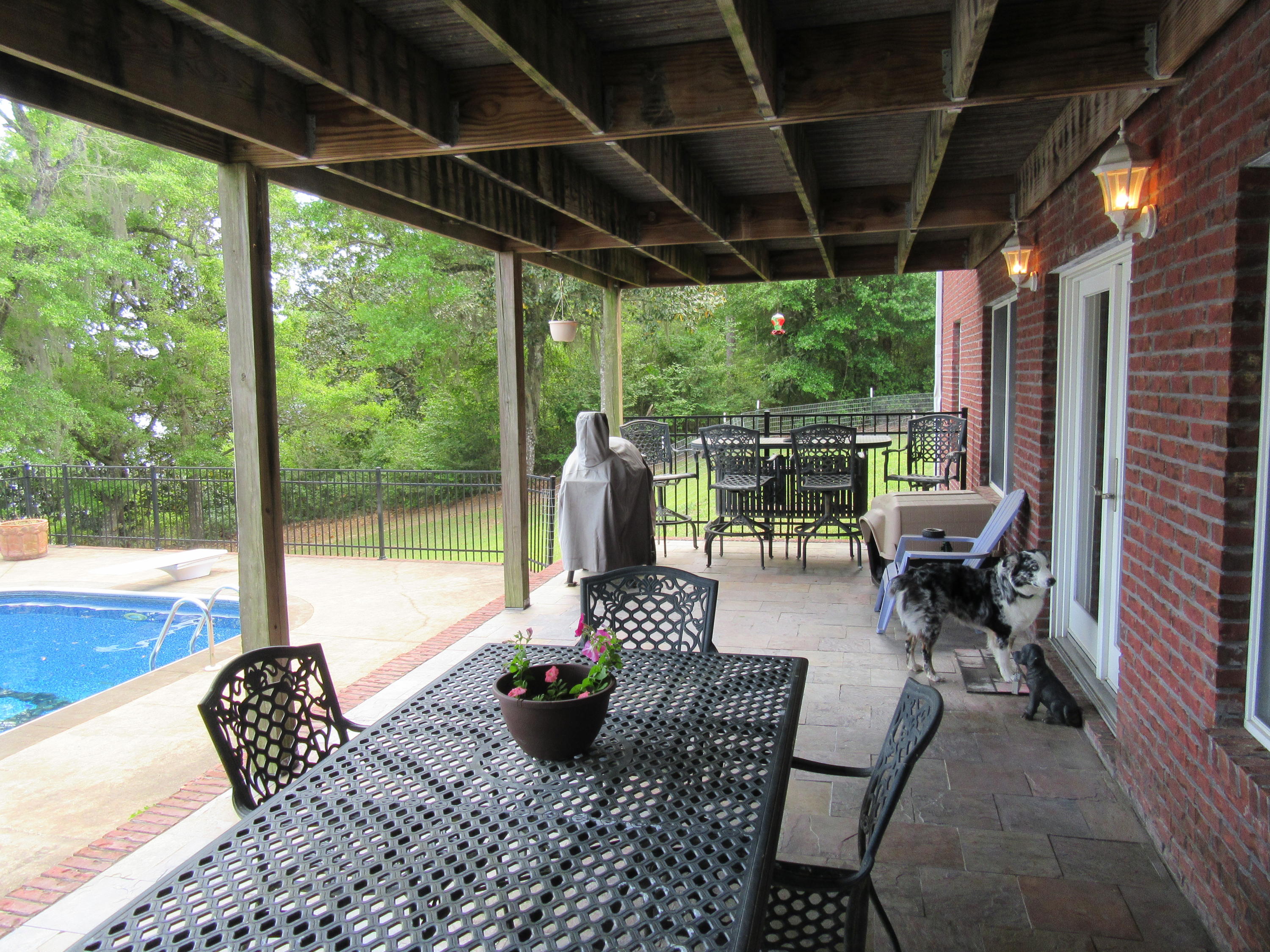 LAKE HOLLEY ESTATES - Residential