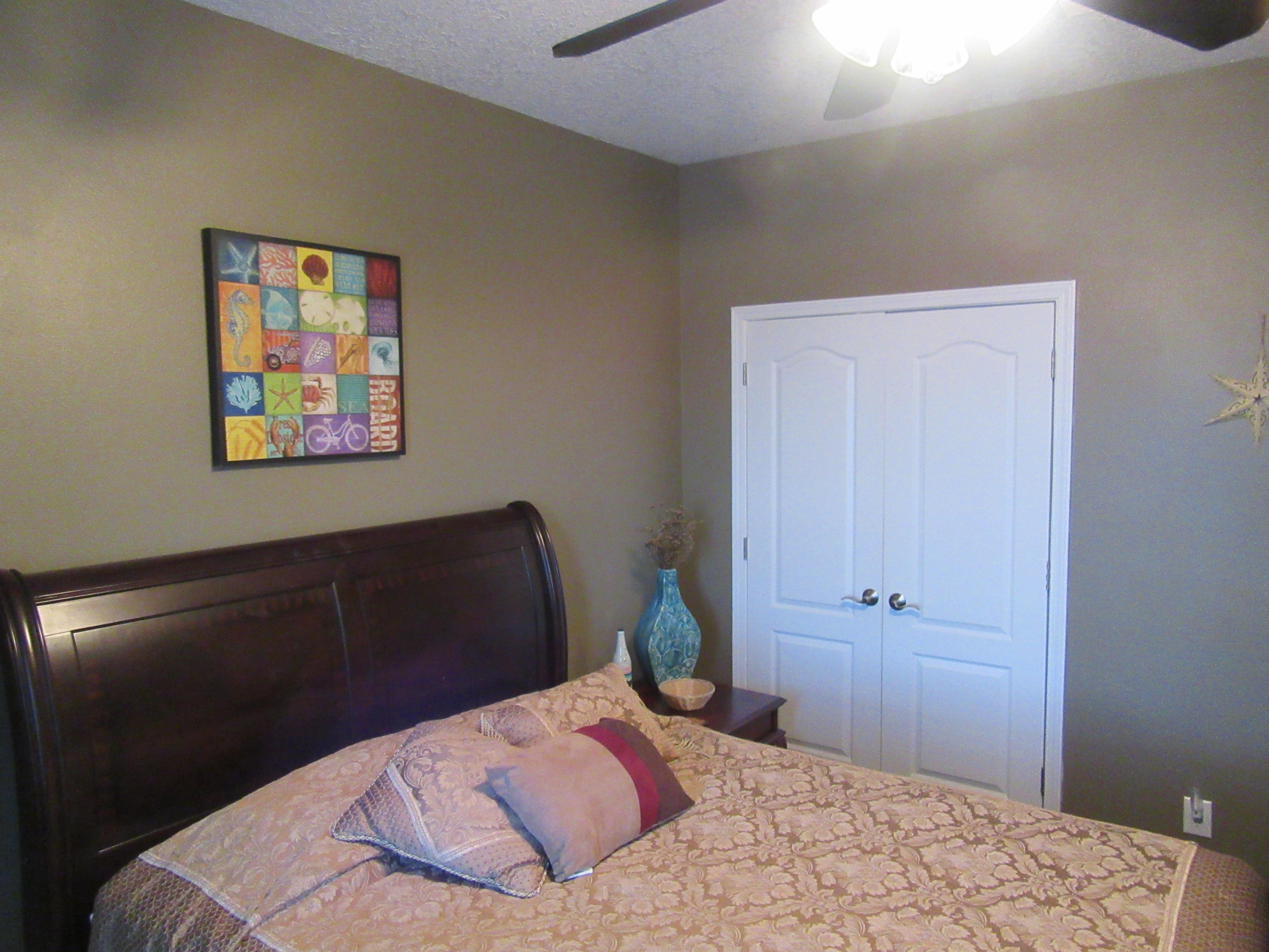 LAKE HOLLEY ESTATES - Residential