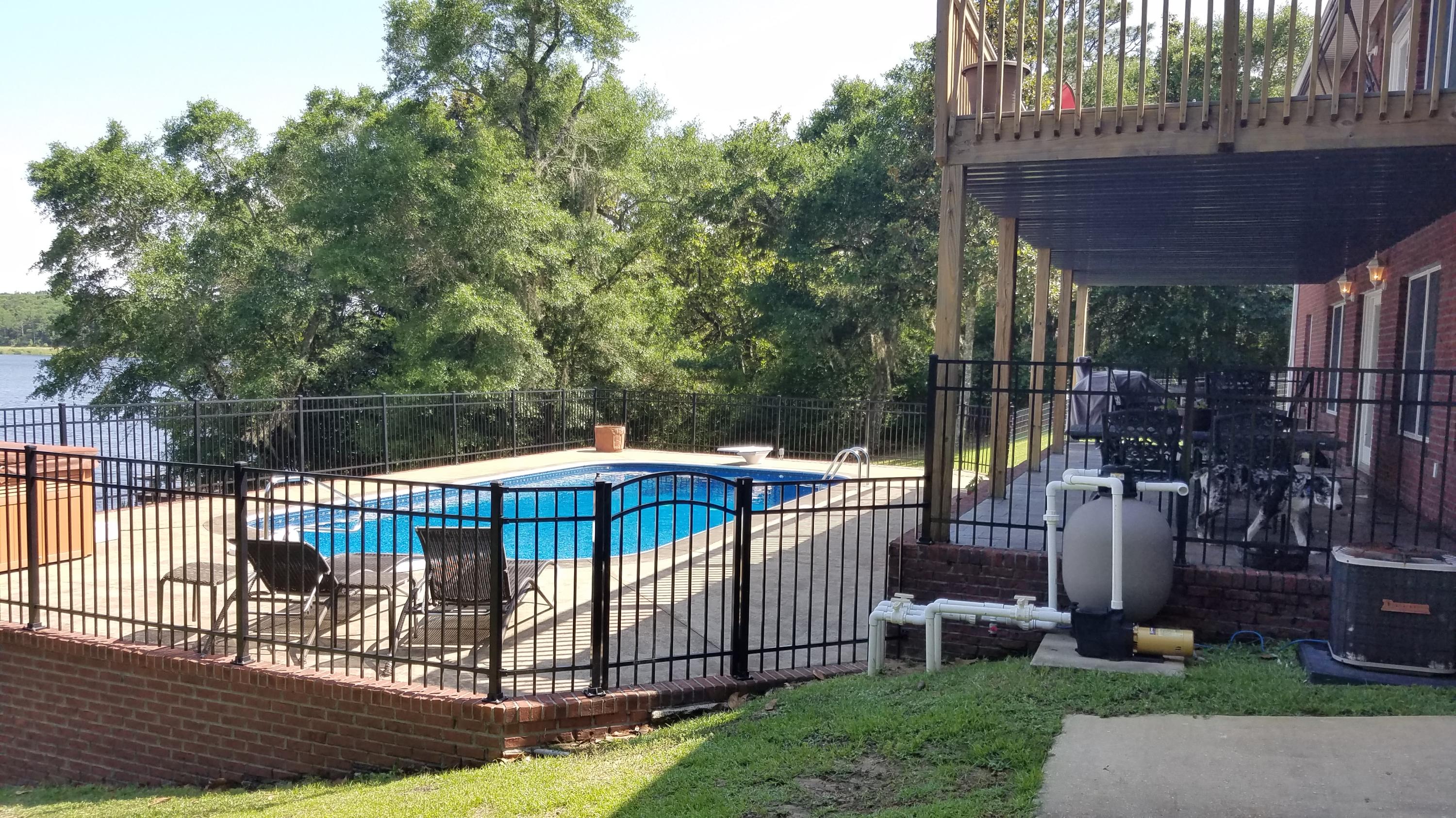 LAKE HOLLEY ESTATES - Residential