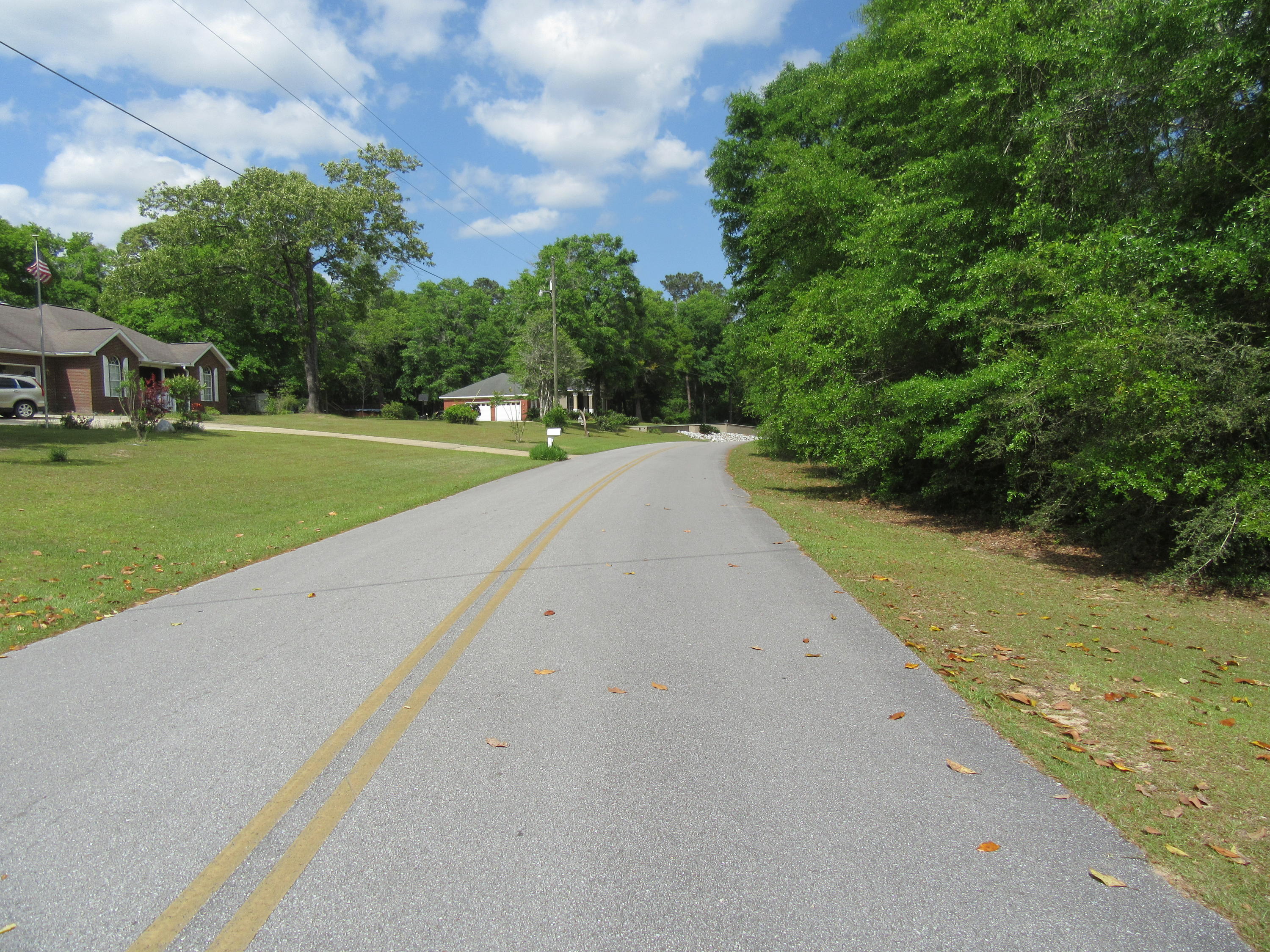 LAKE HOLLEY ESTATES - Residential