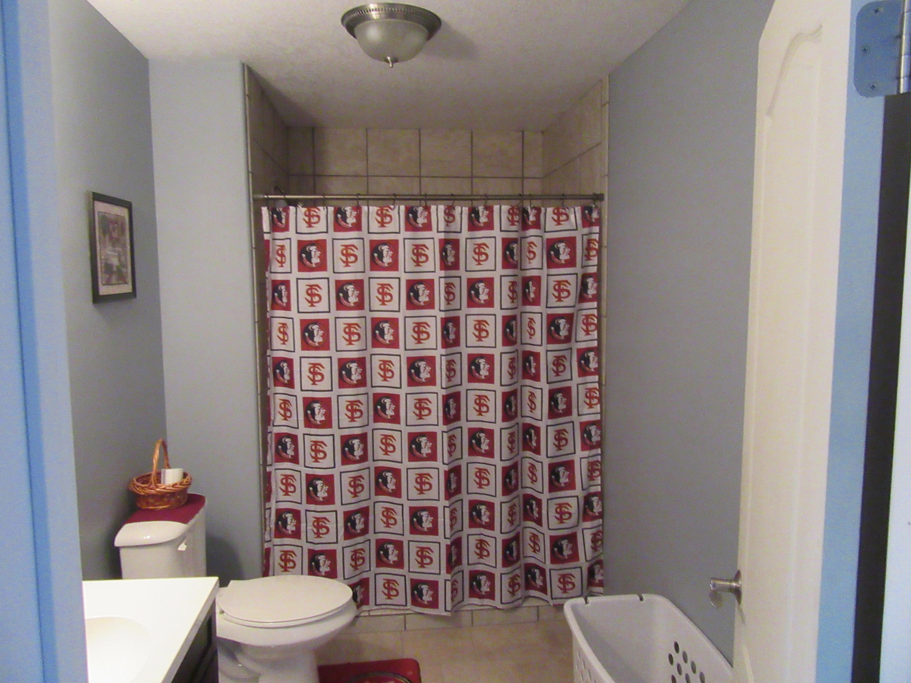 LAKE HOLLEY ESTATES - Residential