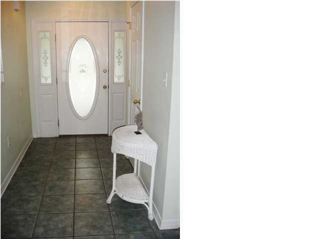 MARAVILLA COTTAGES - Residential Lease