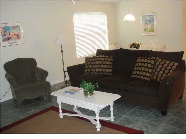 MARAVILLA COTTAGES - Residential Lease