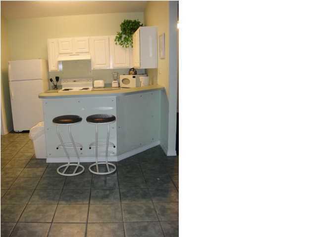 MARAVILLA COTTAGES - Residential Lease